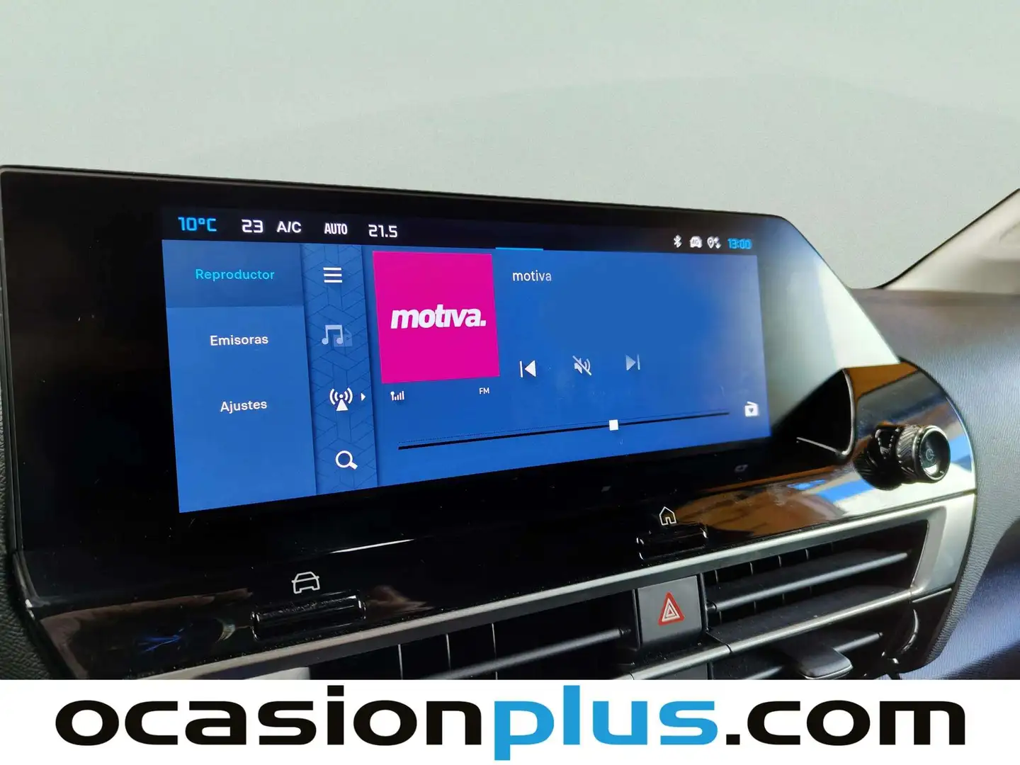 Foto Citroën C4 X Citroen C4 X PureTech 130 S&S Plus EAT8 (131 CV)