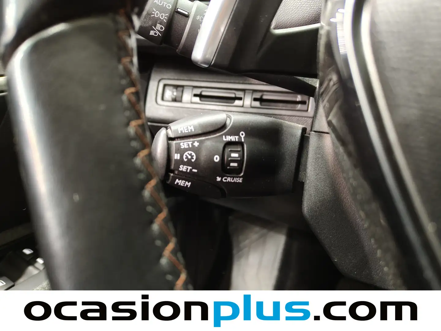 Foto Peugeot 5008 Peugeot 5008 1.6 BlueHDi Active EAT6 S&S (120 CV)  7 PLAZAS