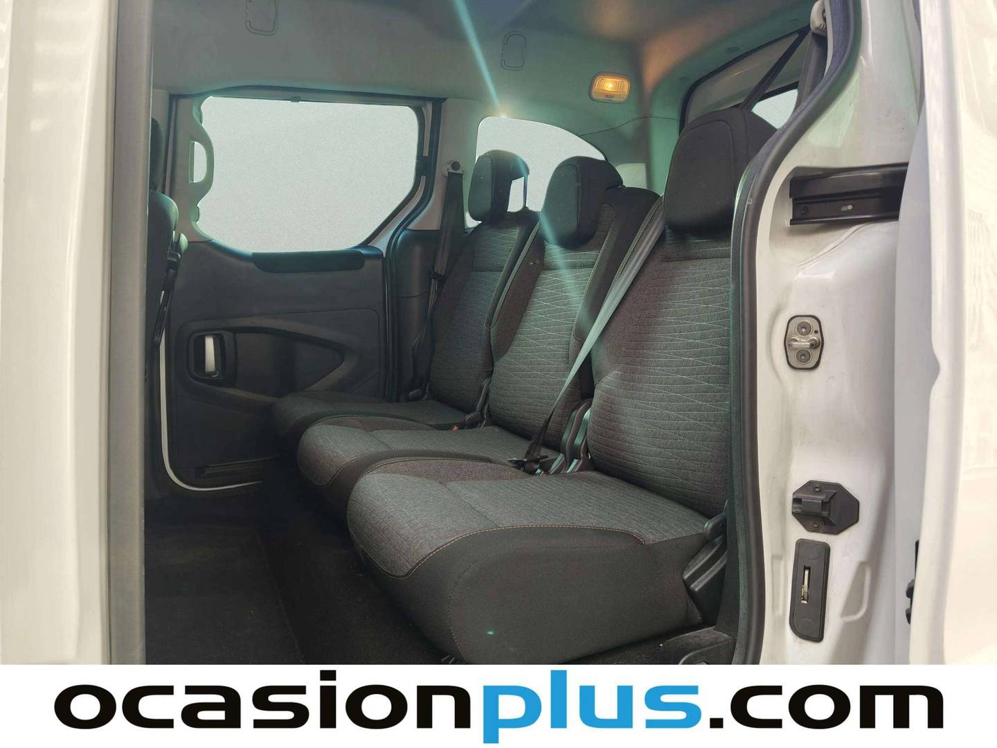 Foto asientos traseros Citroën Berlingo Citroën Berlingo PureTech 110 Multispace 20 Aniversario (110 CV)