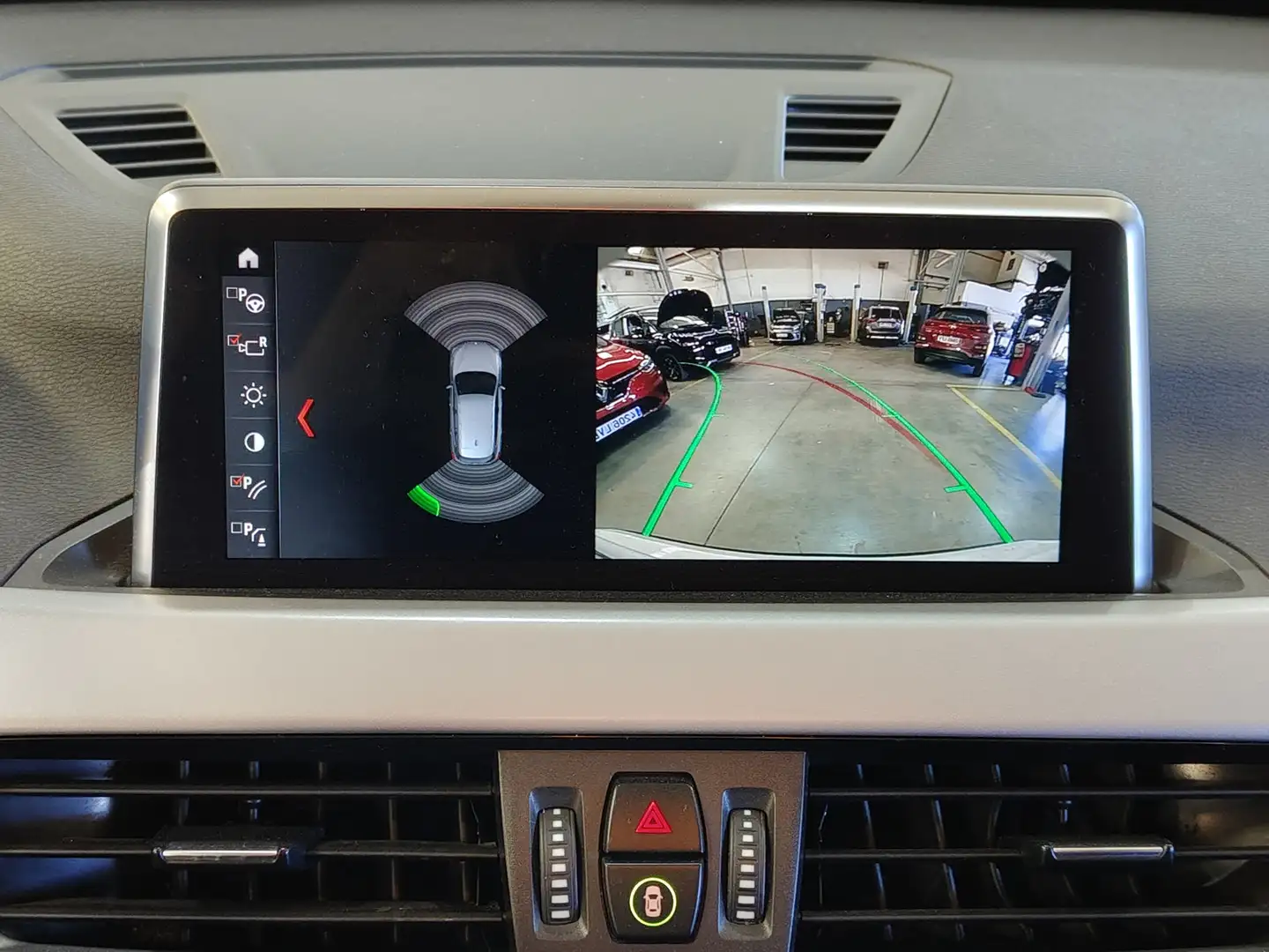 Foto BMW X1 BMW X1 sDrive18d Business (150 CV)