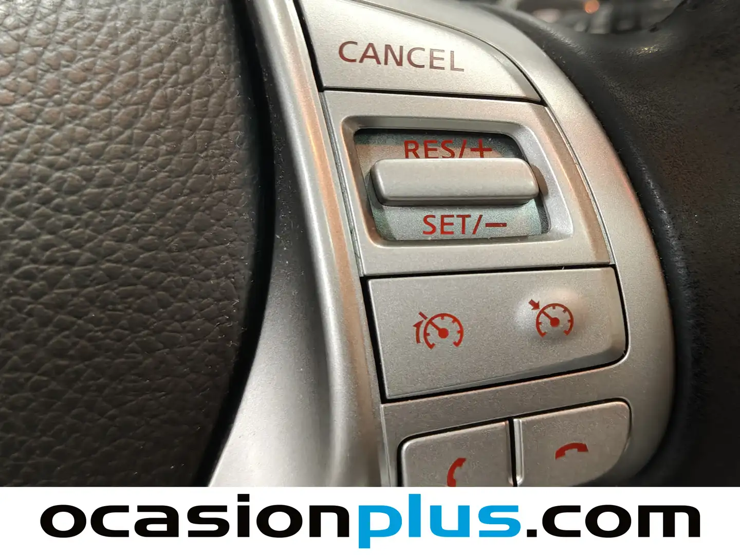 Foto Nissan QASHQAI Nissan Qashqai DIG-T 115 Tekna 4x2 Xtronic (115 CV)