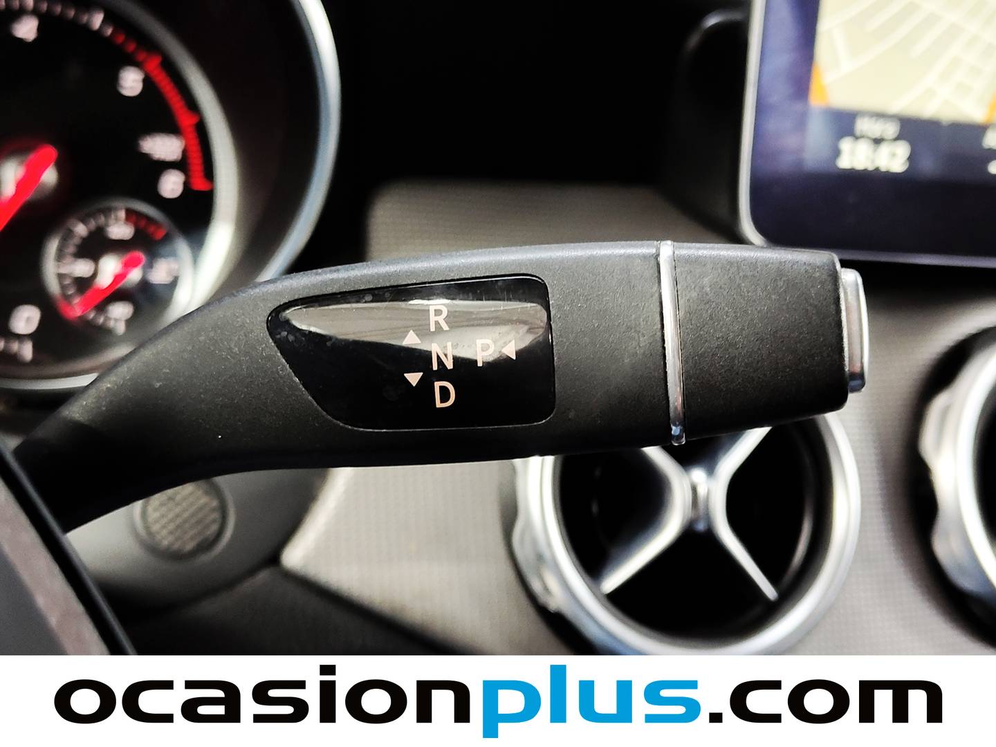 Foto Mercedes GLA Mercedes-Benz GLA GLA 200 d Urban (136 CV)