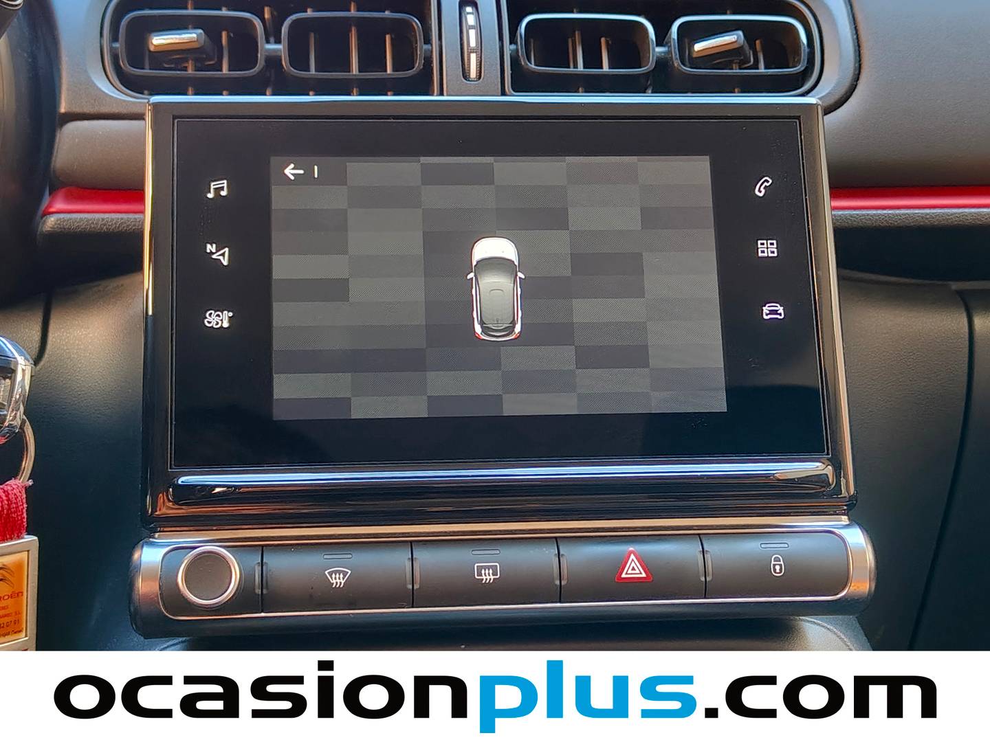 Equipamiento del Citroën C3 Citroen C3 100 S&S C-Series (102 CV)