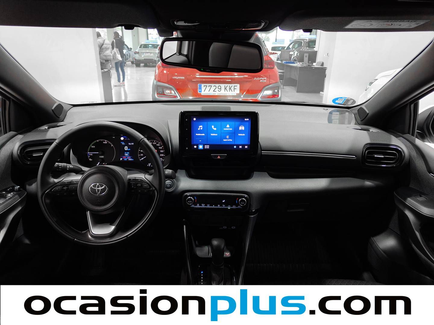 Foto Toyota Yaris Toyota Yaris 120H Style (116 CV)