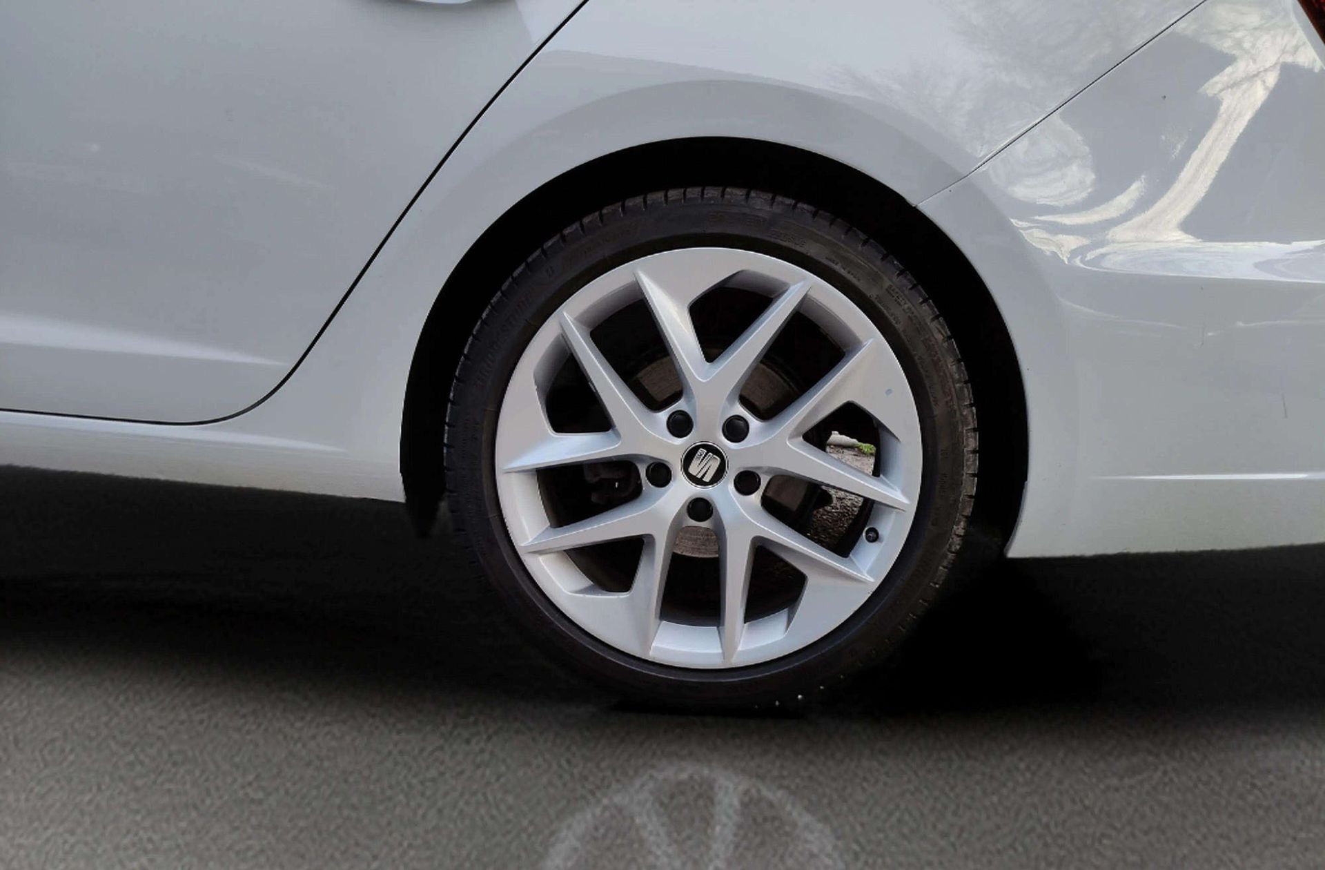 SEAT León ST 1.8 TSI FR - foto 36