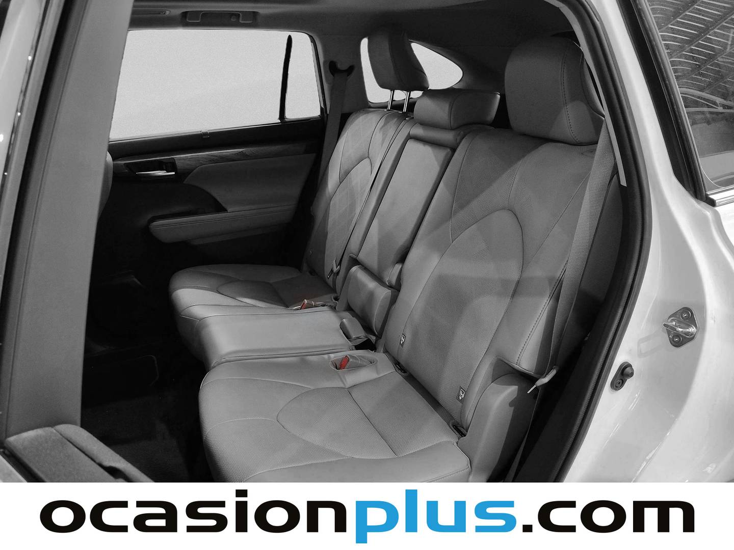 Fotos maletero Toyota Highlander Toyota Highlander 2.5 Luxury P. Metalizada