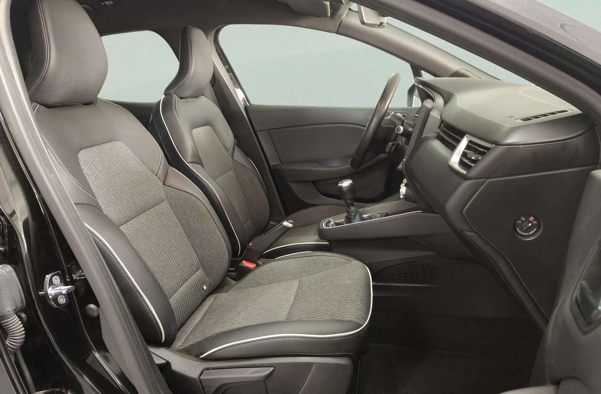 Renault Clio Zen TCe - foto 20