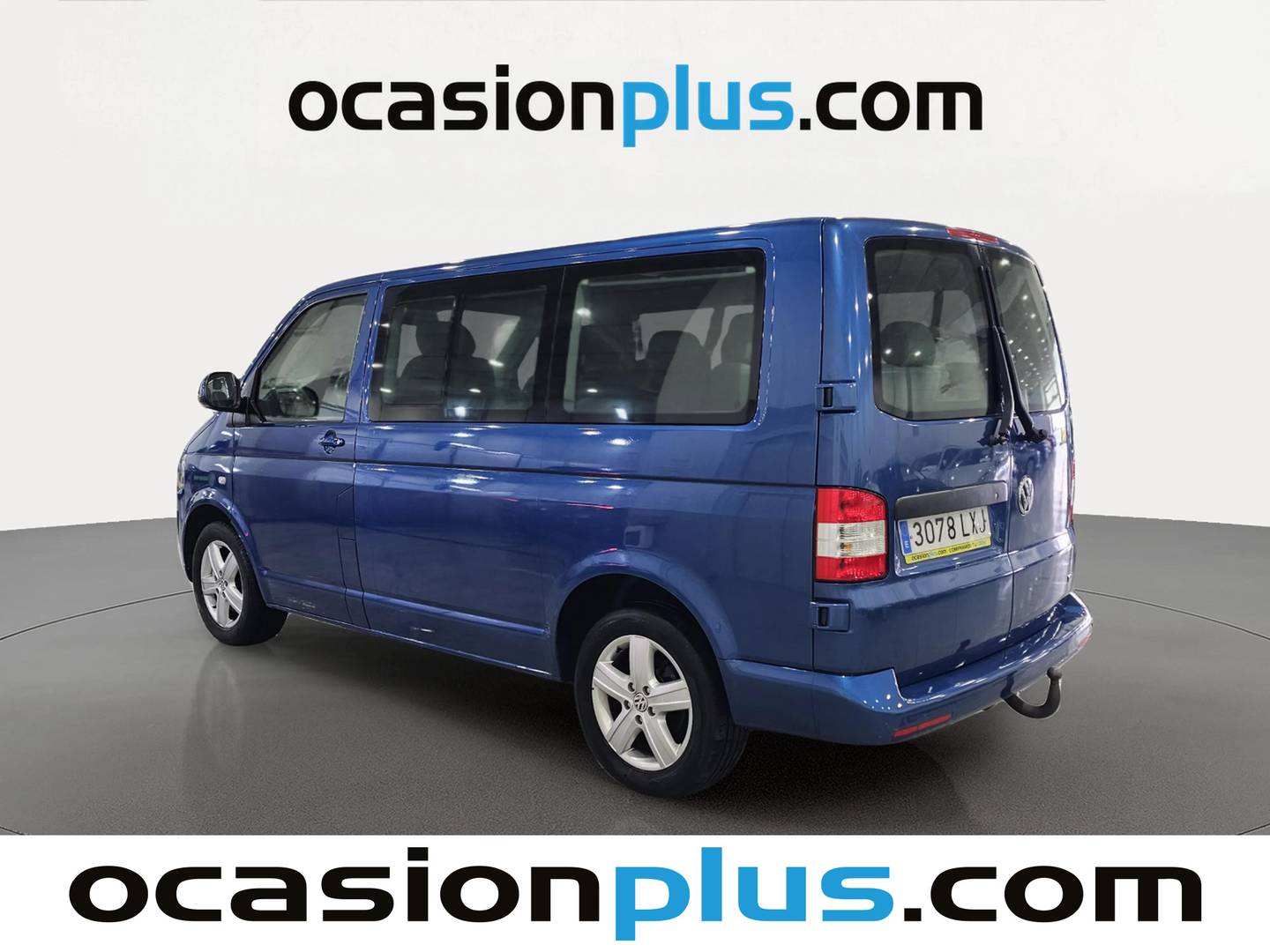 Foto trasera Volkswagen Caravelle Volkswagen Caravelle Comfortline Edition 2.0 TDI BMT Corto (180 CV) DSG derecha