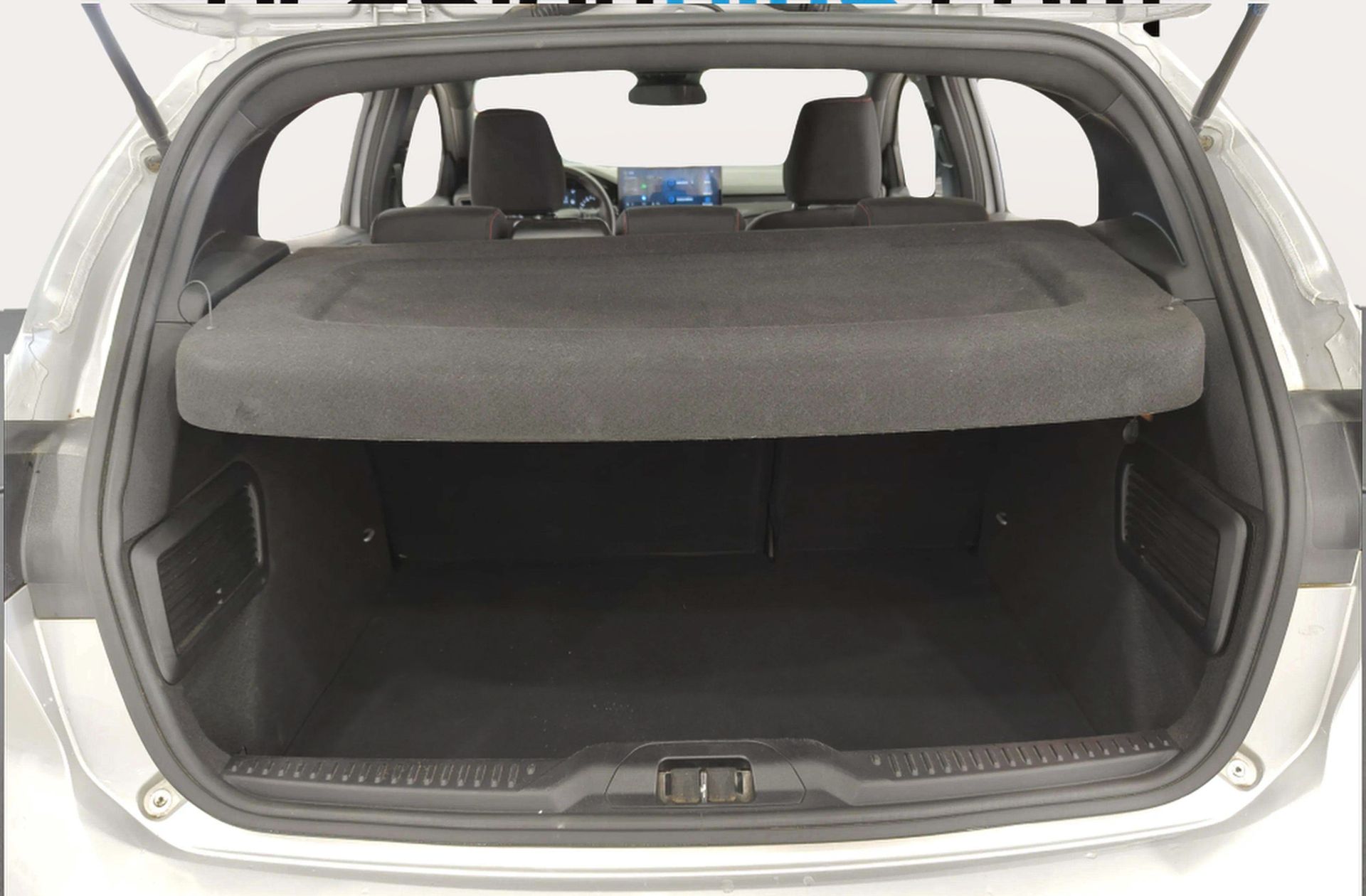 Ford Focus 1.0 EcoBoost MHEV ST-Line - foto 17