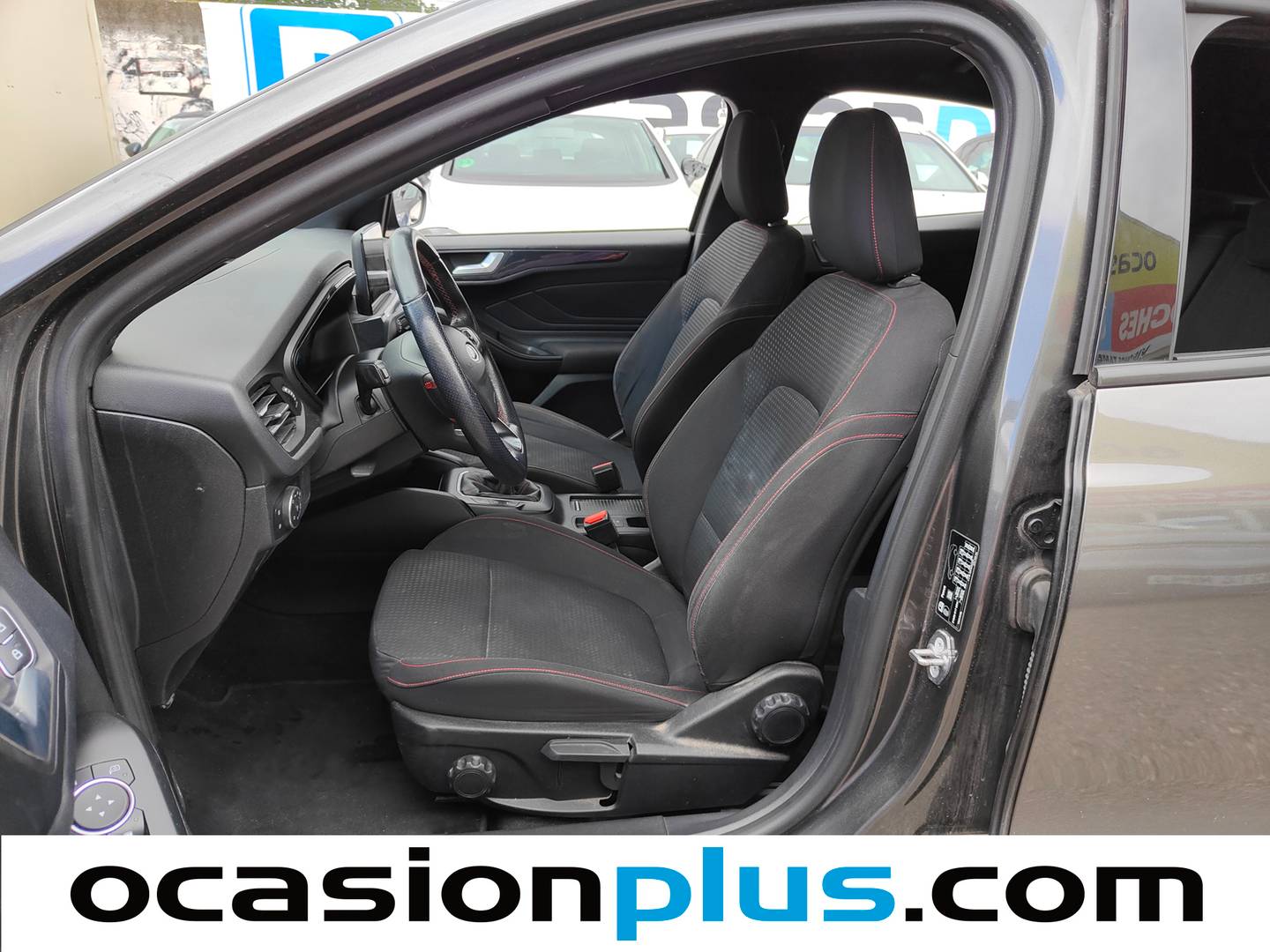 Foto asientos delanteros Ford Focus Ford Focus 1.0 Ecoboost ST-Line (125 CV)
