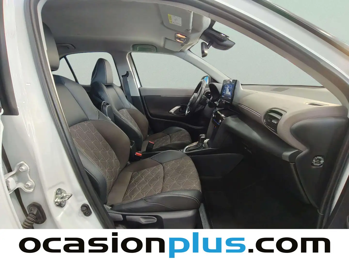 Foto Toyota Yaris Cross Toyota Yaris Cross 120H Style(116 CV)