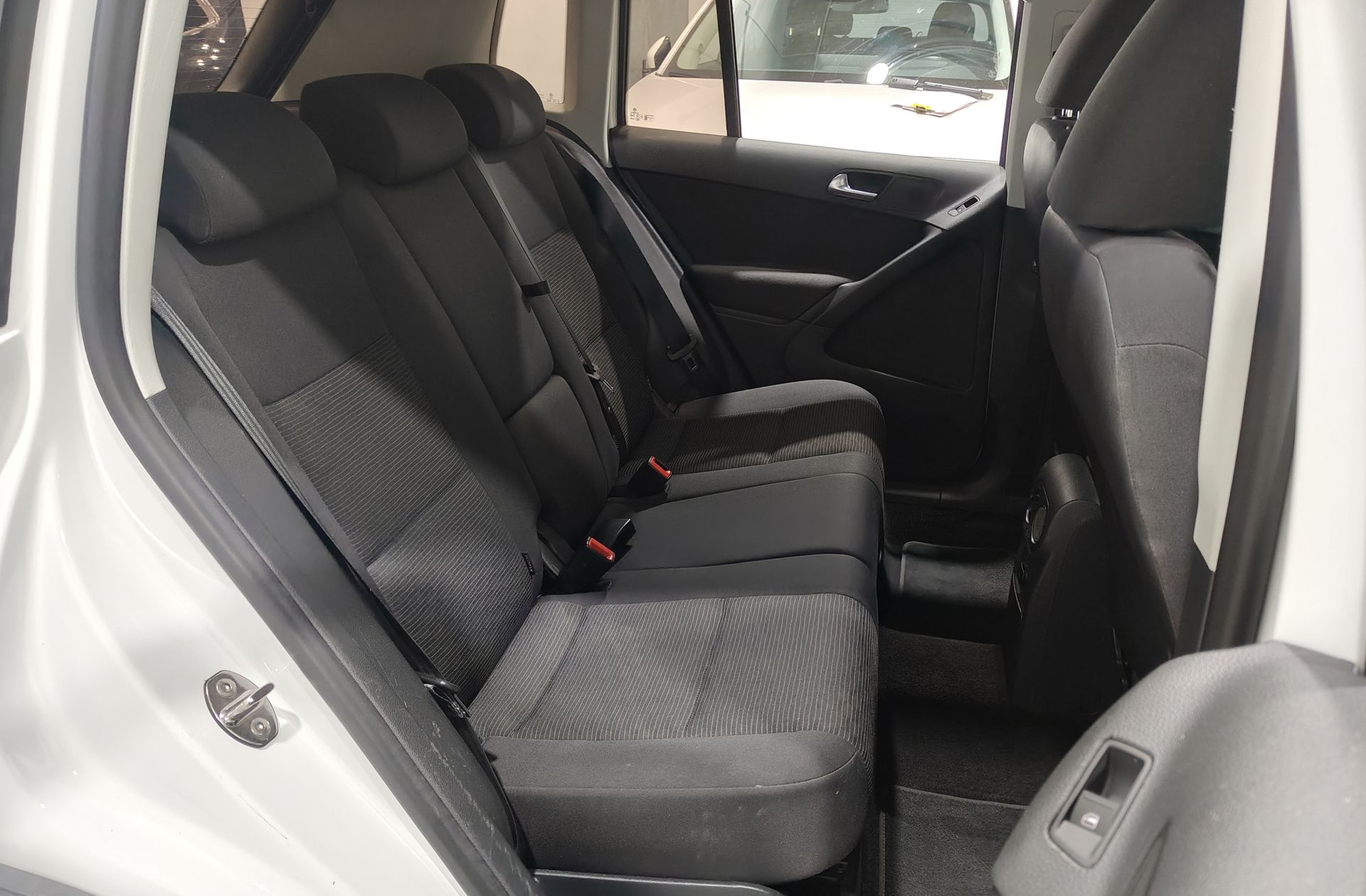 Volkswagen Tiguan T1 2.0 TDI BMT - foto 15