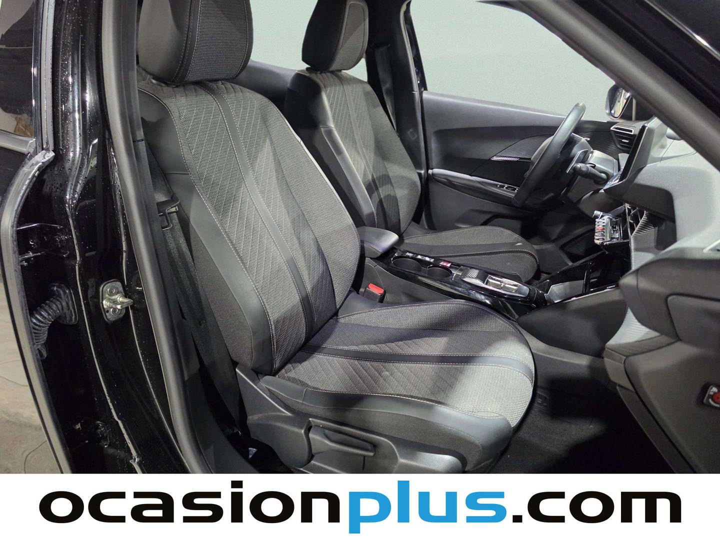 Peugeot 2008 Peugeot 2008 Allure Hybrid eDCS6 (145 CV) híbrido