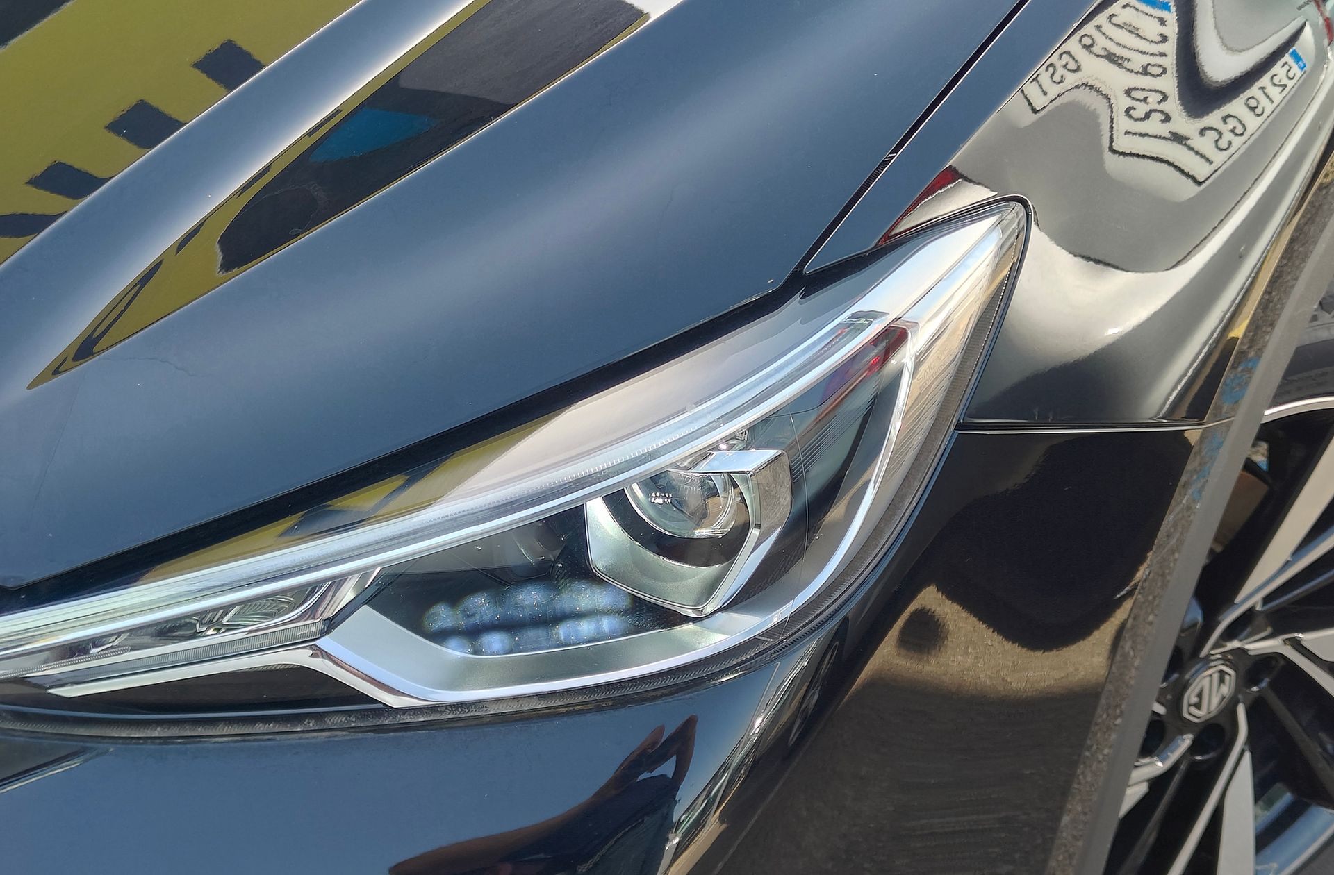 MG ZS 1.5 Hybrid+ Luxury - foto 17
