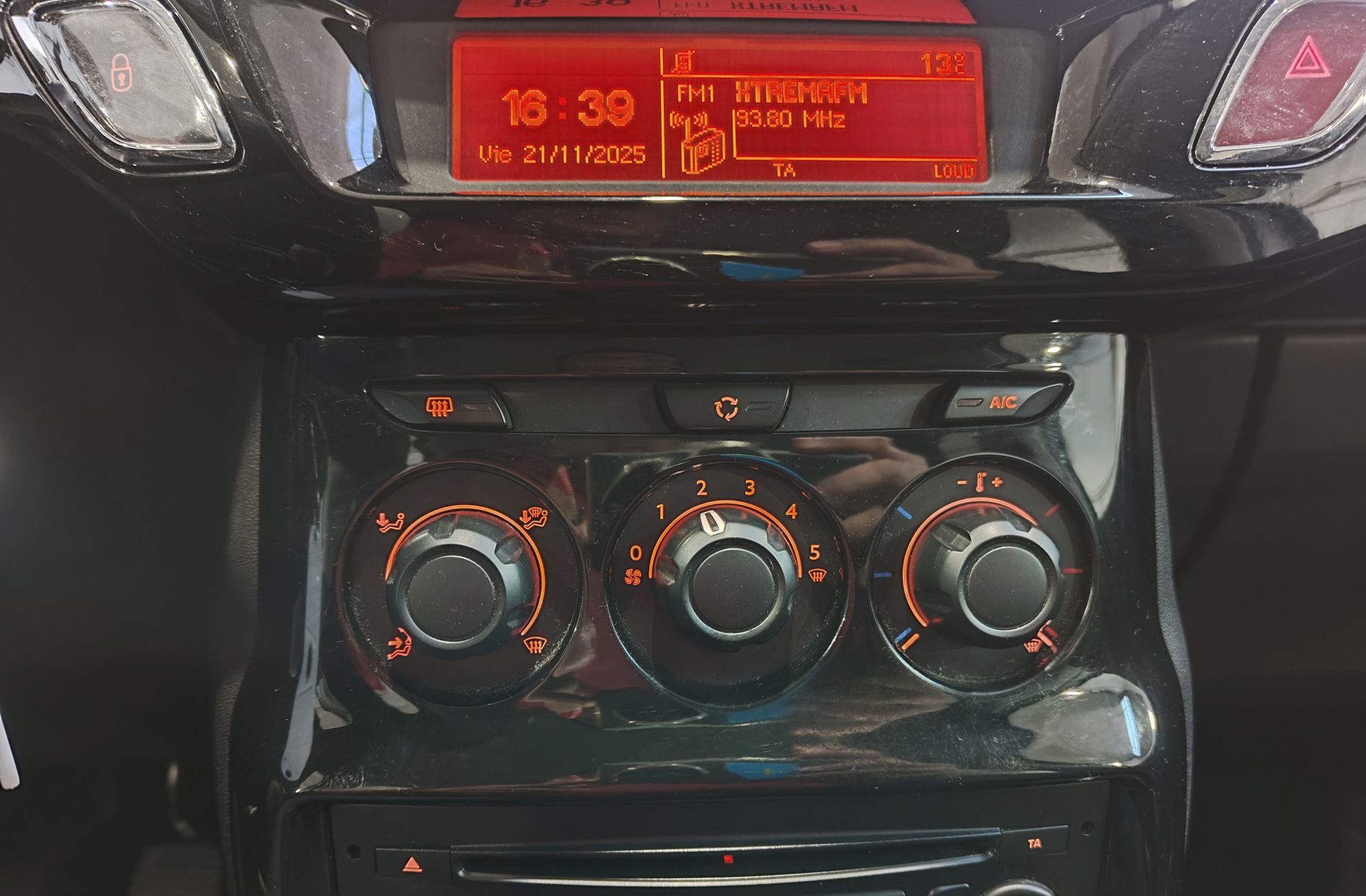 Citroën C3 VTi Tonic - foto 21