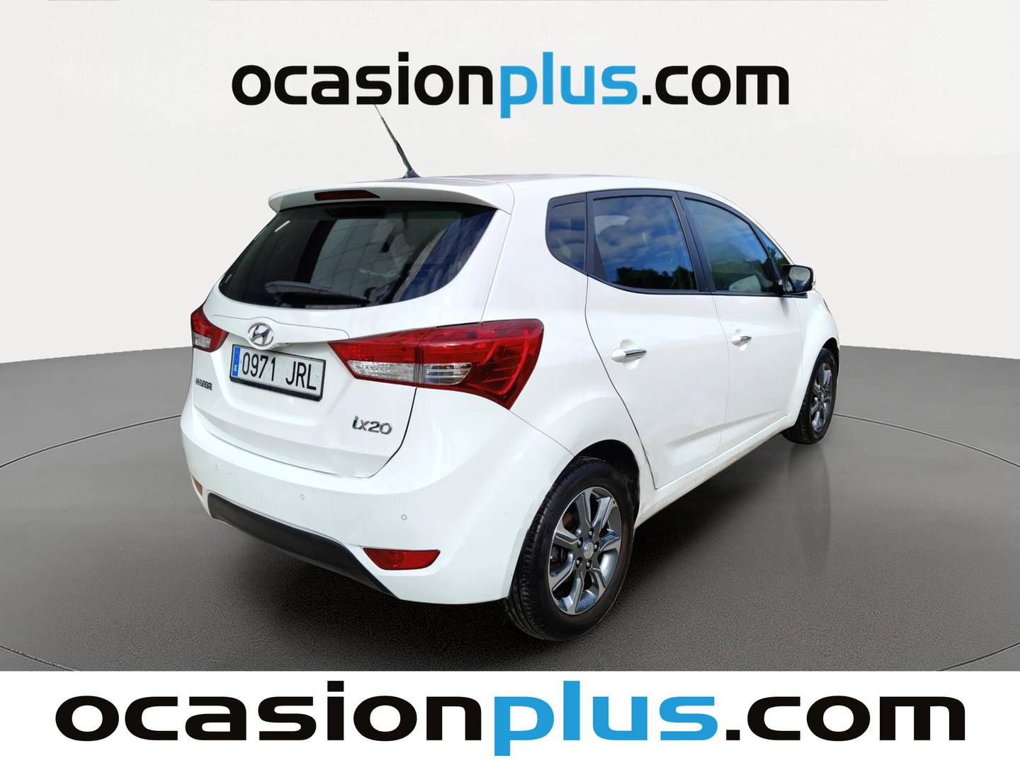 Foto trasera Hyundai ix20 Hyundai ix20 1.6 MPI BlueDrive Tecno (126 CV) derecha