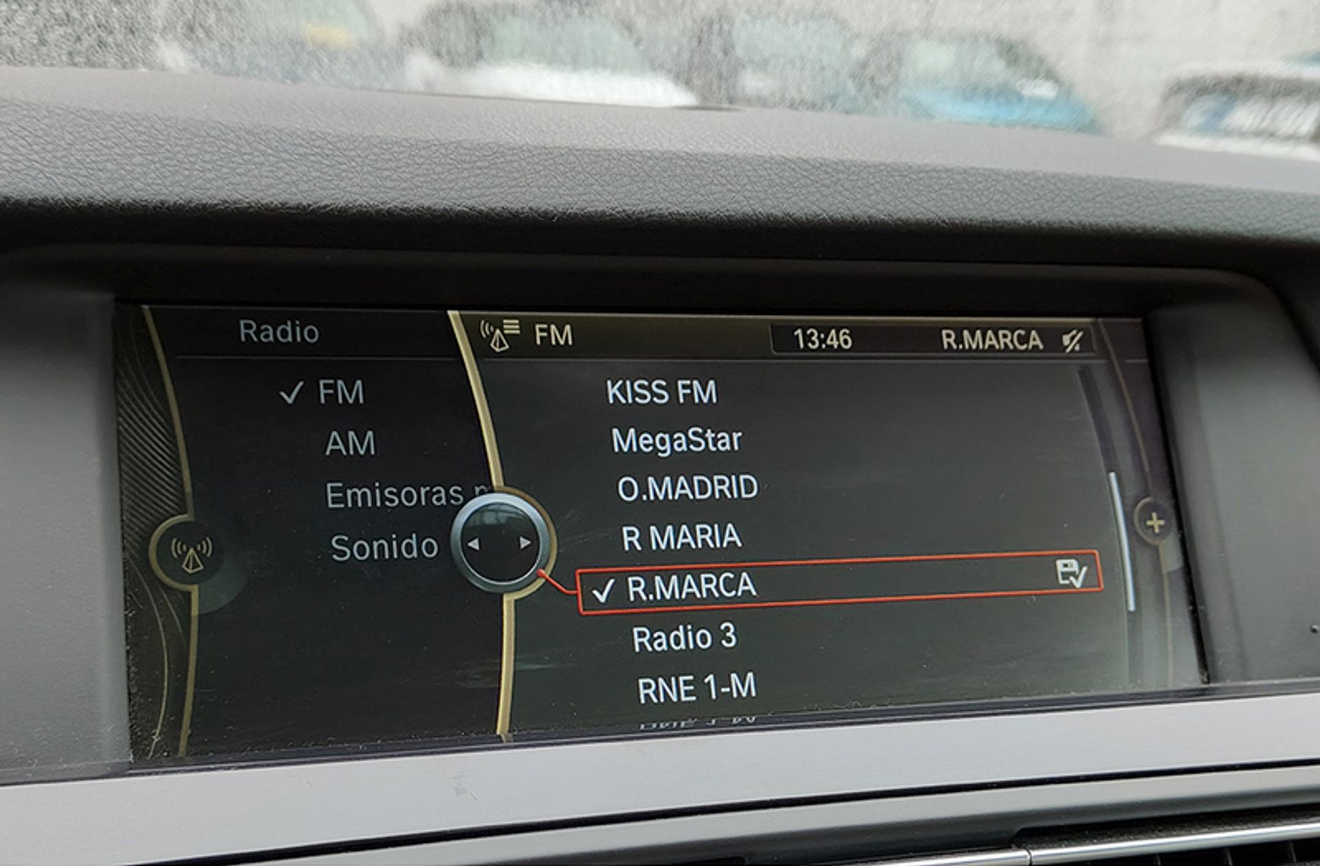 BMW Serie 5 528i - foto 32
