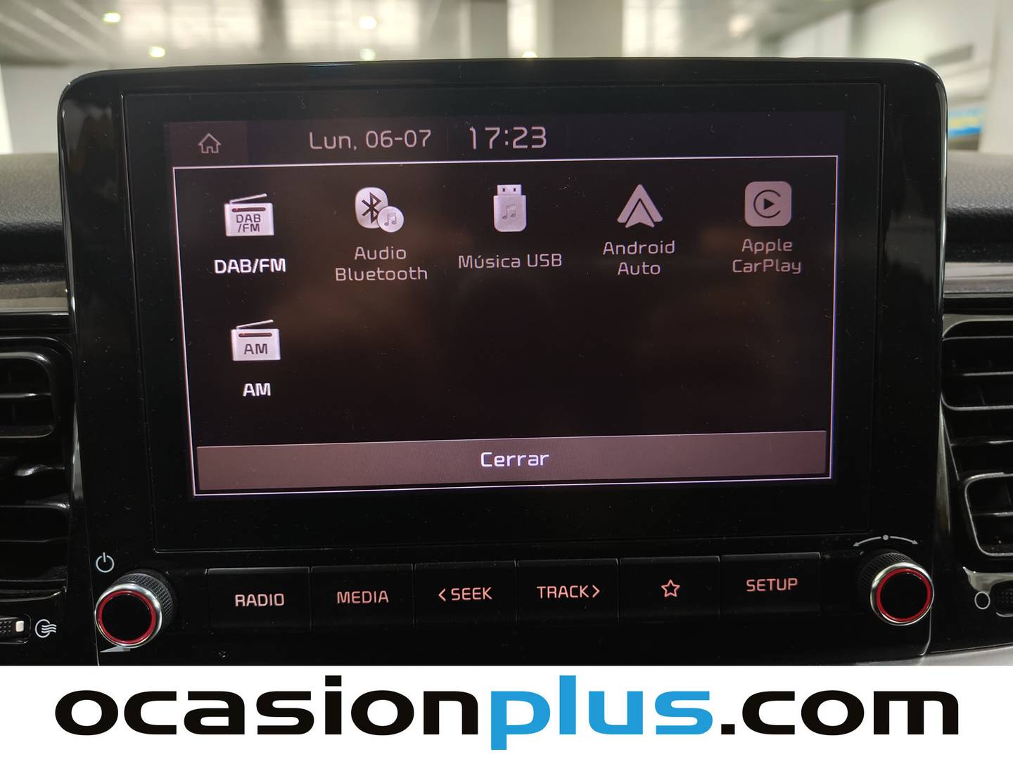 Equipamiento del KIA Stonic KIA Stonic 1.0 T-GDi Business (100 CV)
