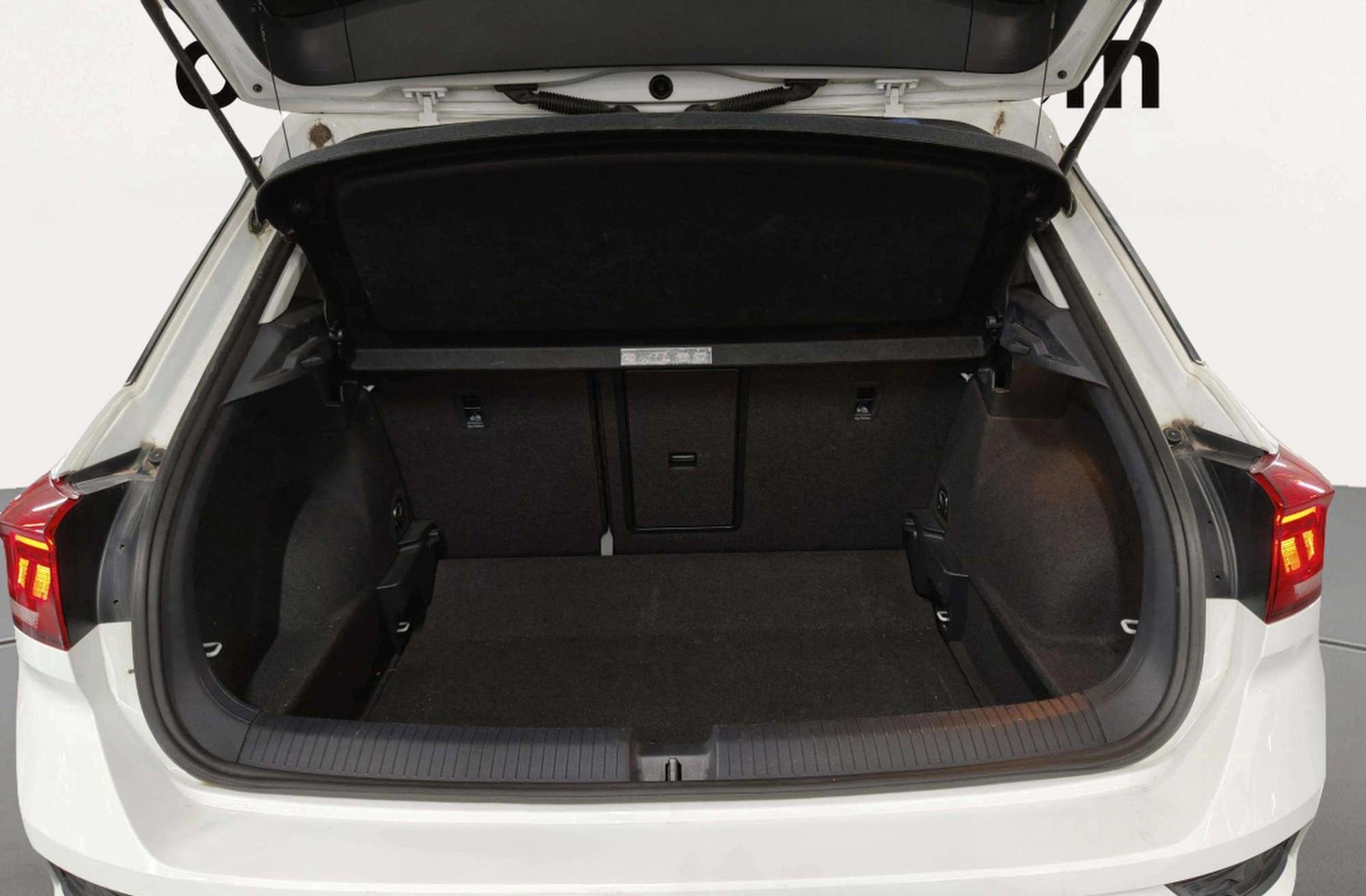 Volkswagen T-Roc Advance 1.5 TSI DSG - foto 15