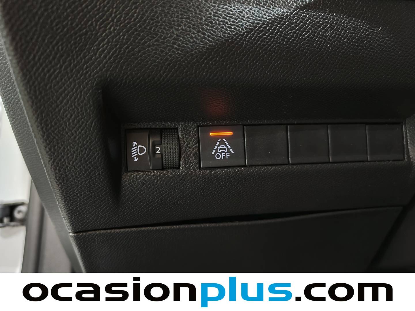 Foto Peugeot 2008 Peugeot 2008 PureTech 100 S&S Allure (100 CV)