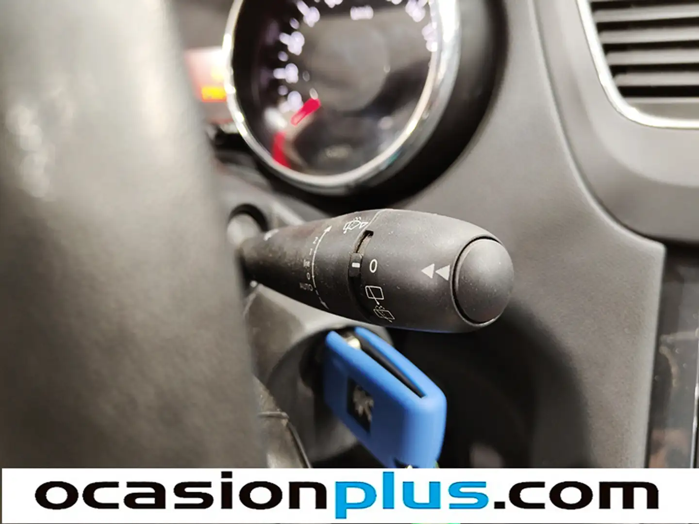 Foto Peugeot 5008 Peugeot 5008 1.6 e-HDI Blue Lion Active FAP ETG6 (115 CV) 7 Plazas