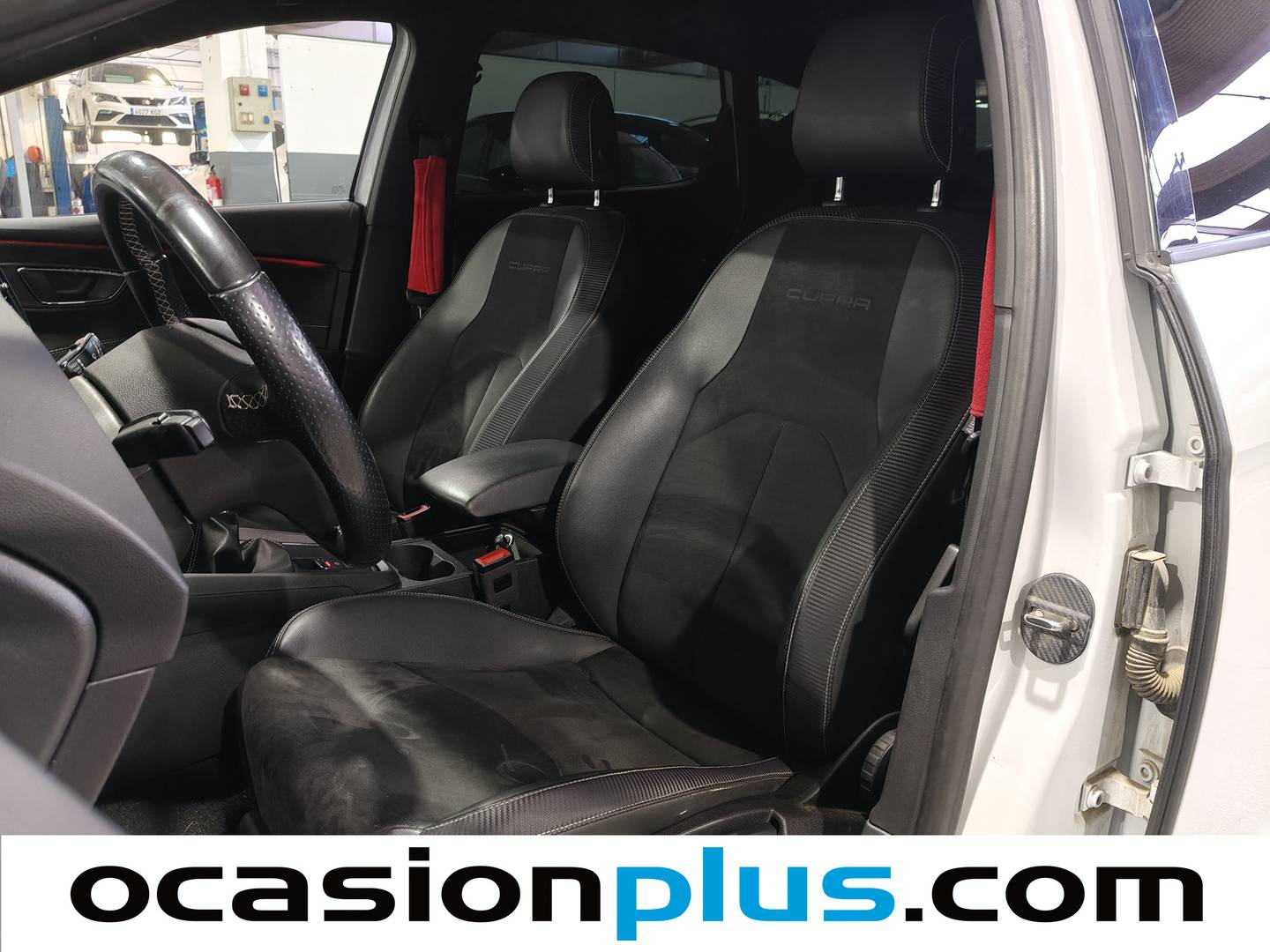 Foto asientos delanteros Seat León SEAT León 2.0 TSI S&S Cupra (300 CV)