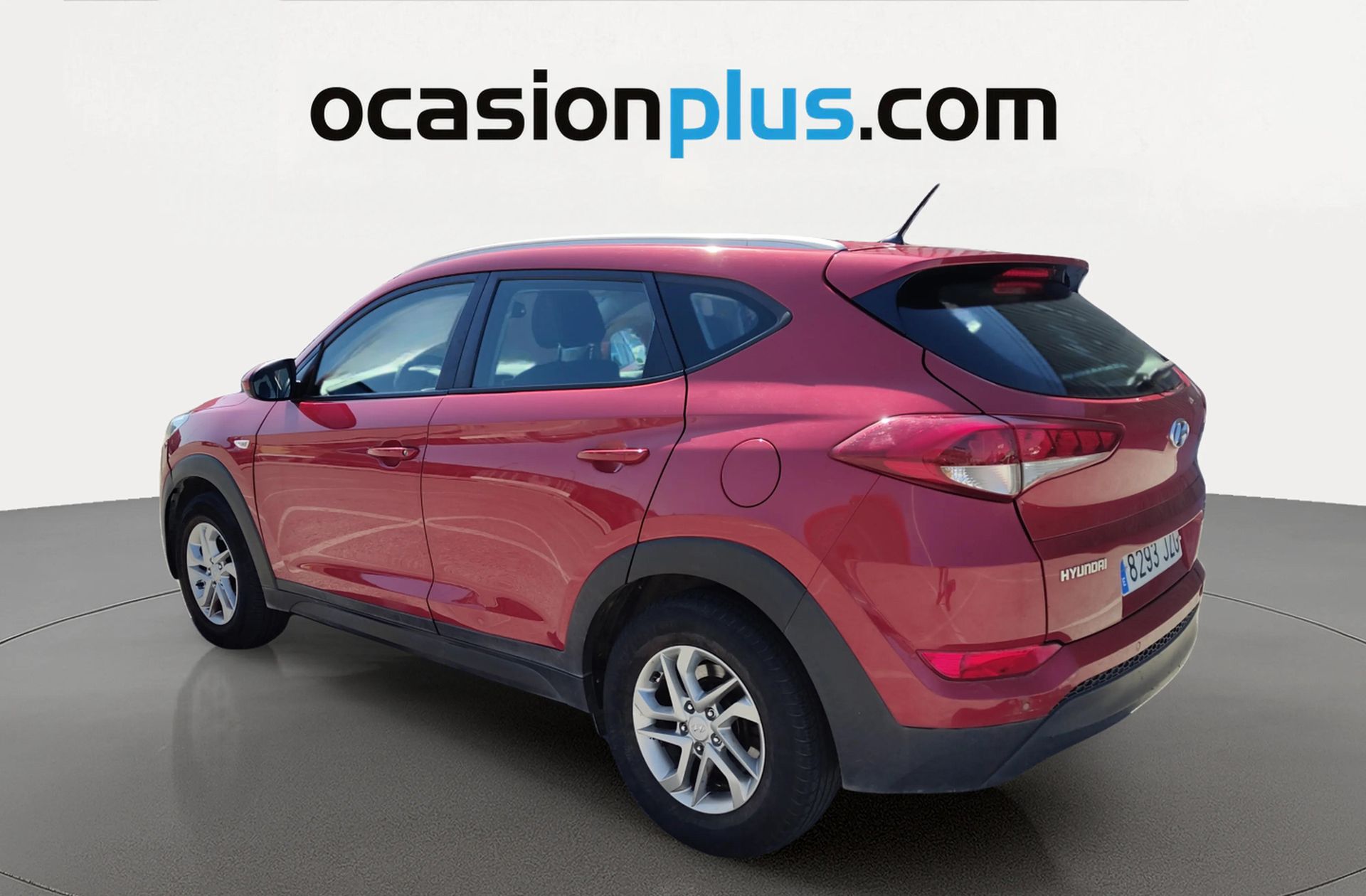 Hyundai Tucson 1.7 CRDi BlueDrive Essence 4x2 - foto 3