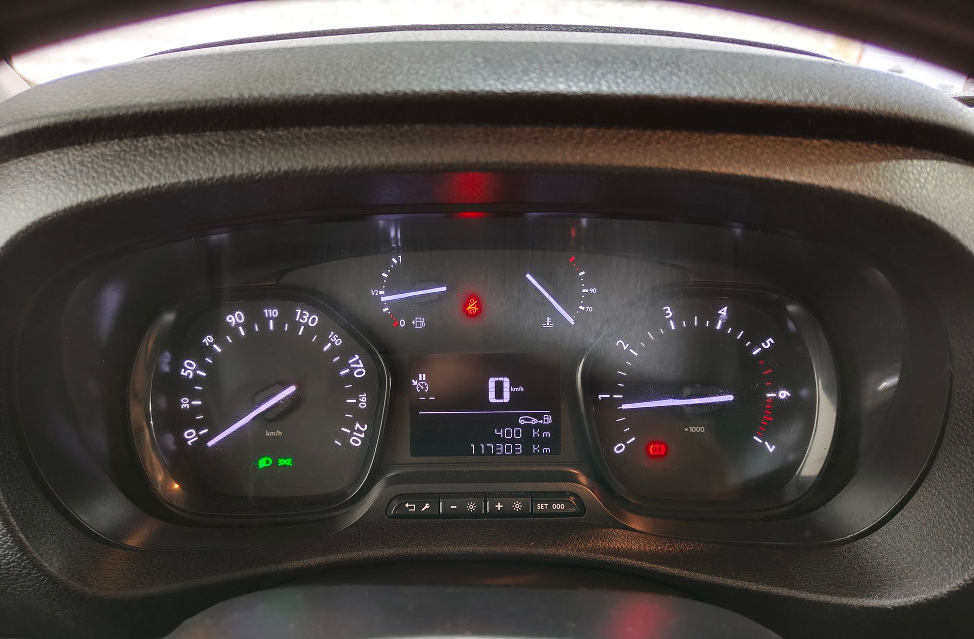 Opel Vivaro 1.5 Diesel M Standart - foto 17