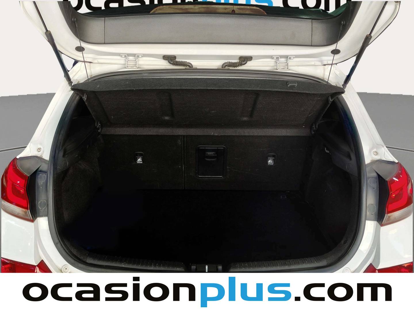 Foto Hyundai i30 Hyundai i30 1.6 CRDI Style Sky (136 CV)