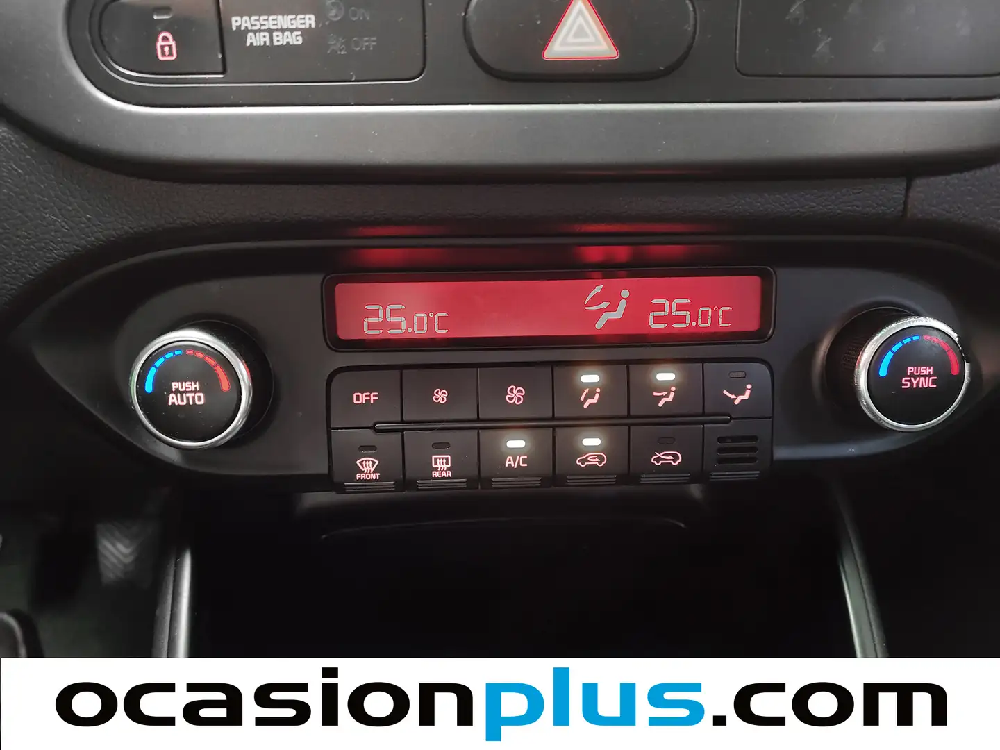 Foto KIA Carens Kia Carens 1.7 CRDi VGT Concept Eco-Dynam (115 CV) 7 Plazas