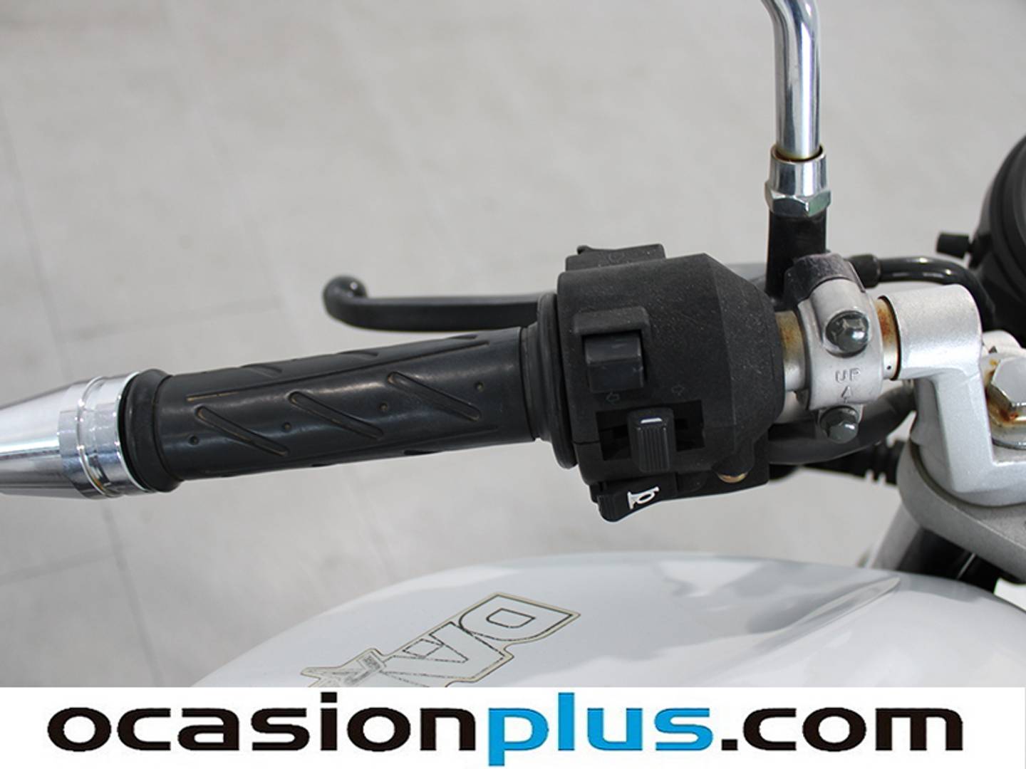 Foto Daelim Roadwin 125R Daelim Roadwin 125