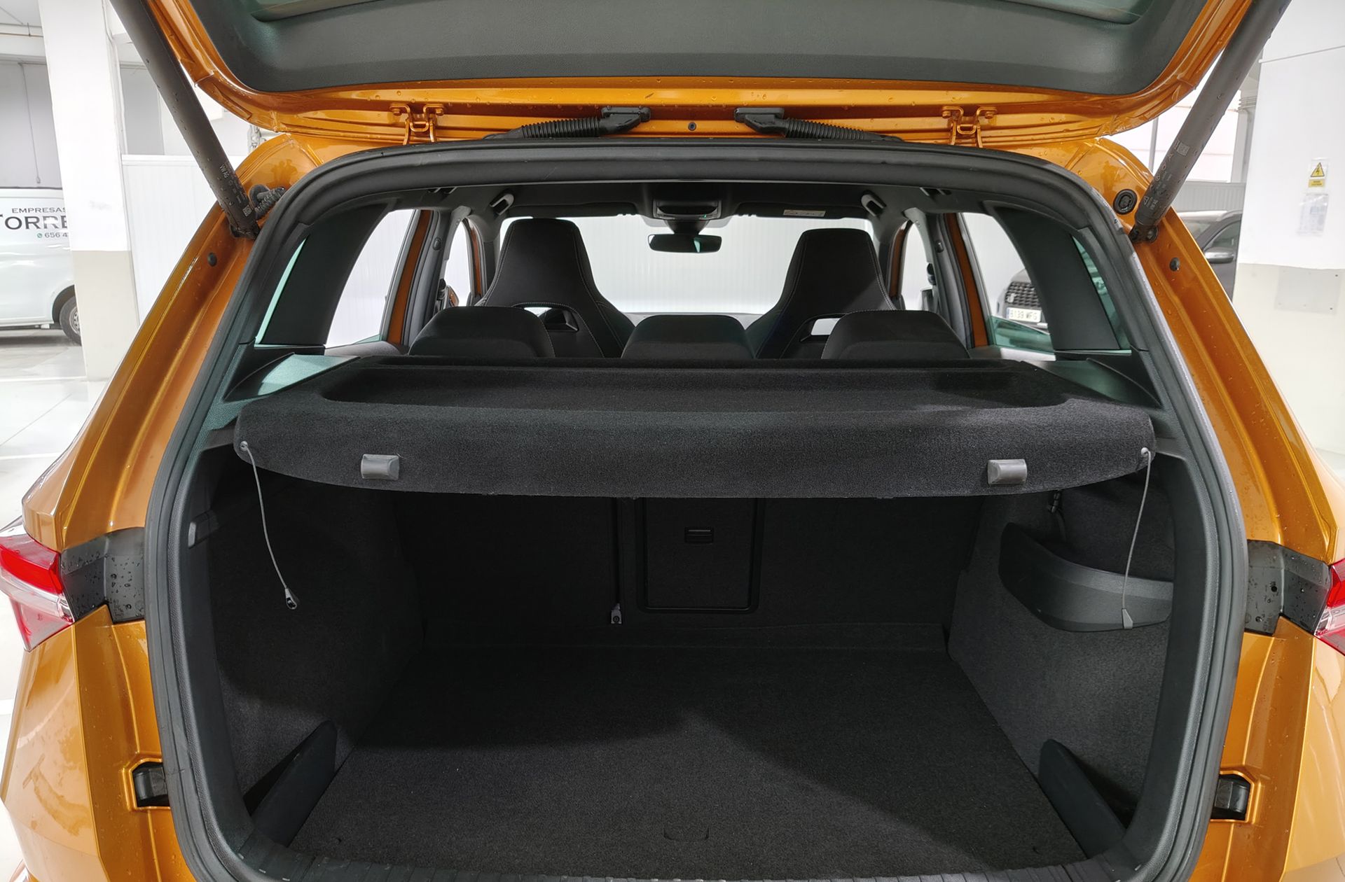 Škoda Karoq 2.0 TDI Sportline - foto 18