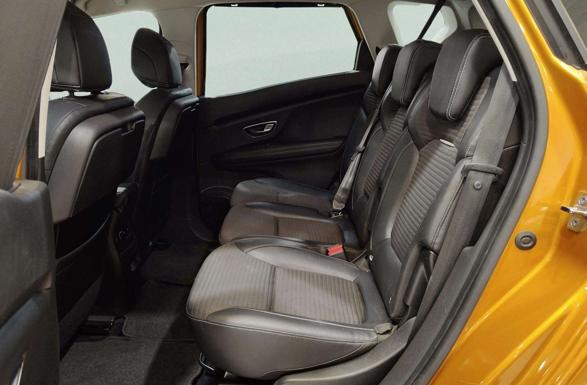 Renault Scénic Zen Energy TCe - foto 12