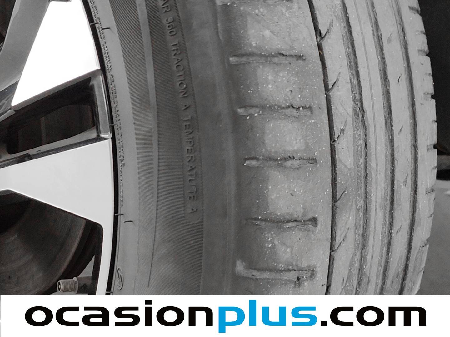 Foto Peugeot 2008 Peugeot 2008 PureTech 100 S&S Allure (100 CV)