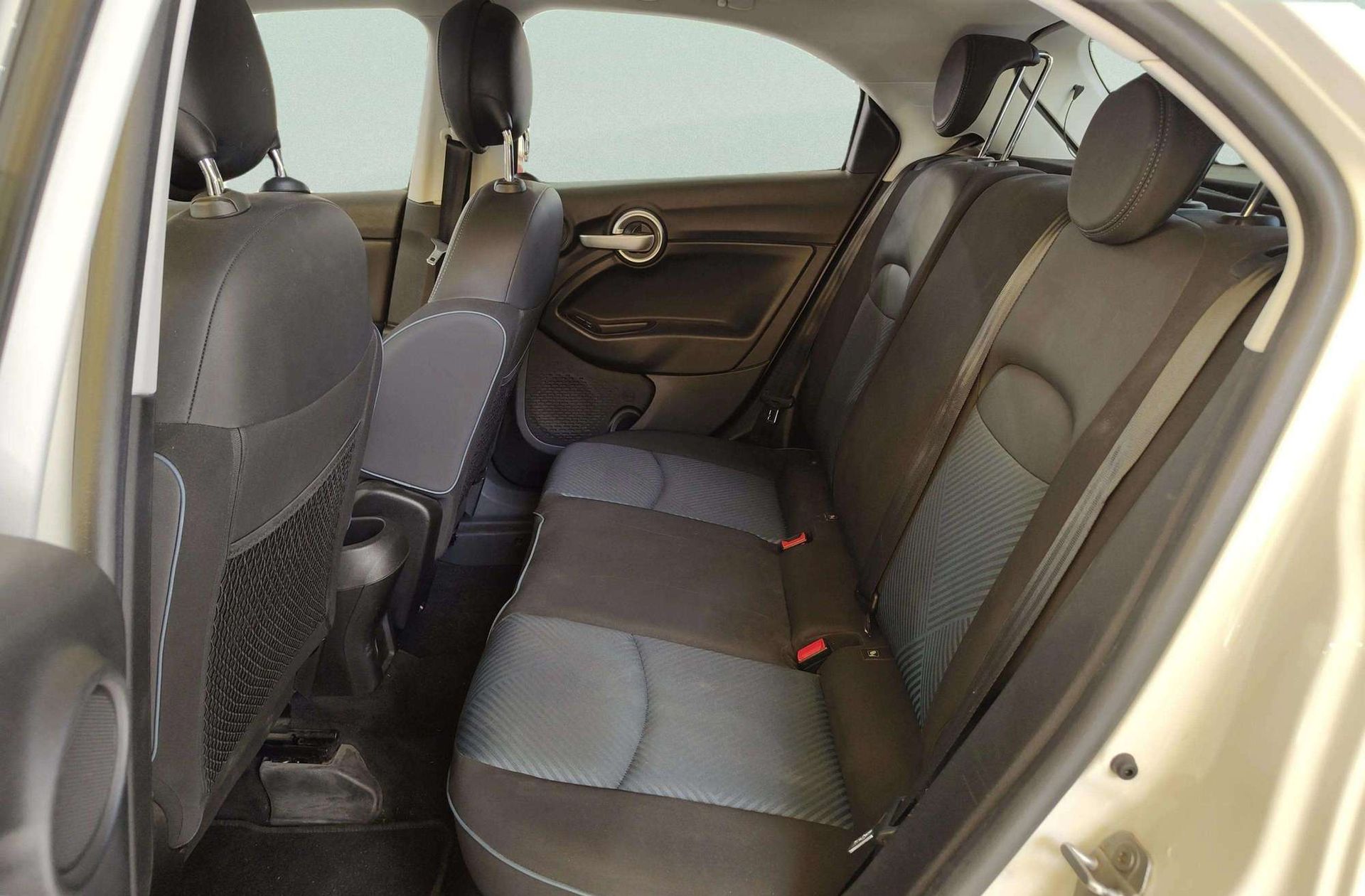 Fiat 500X 1.6 E-Torq Mirror 4x2 - foto 12