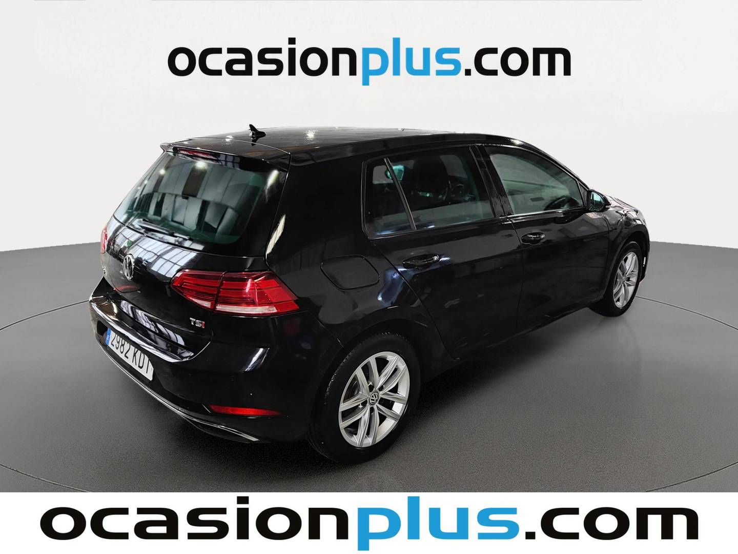 Foto trasera Volkswagen Golf Volkswagen Golf Advance 1.4 TSI (125 CV) DSG derecha