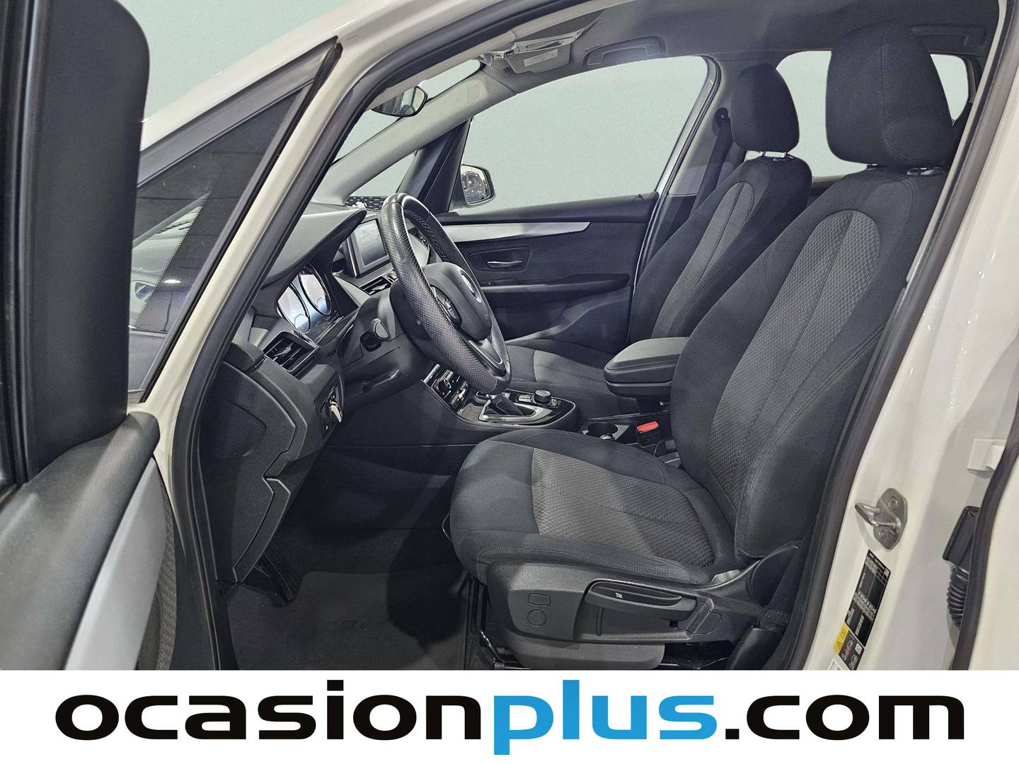 Foto asientos delanteros BMW Serie 2 Active Tourer BMW Serie 2 225xe iPerformance Active Tourer (224 CV)