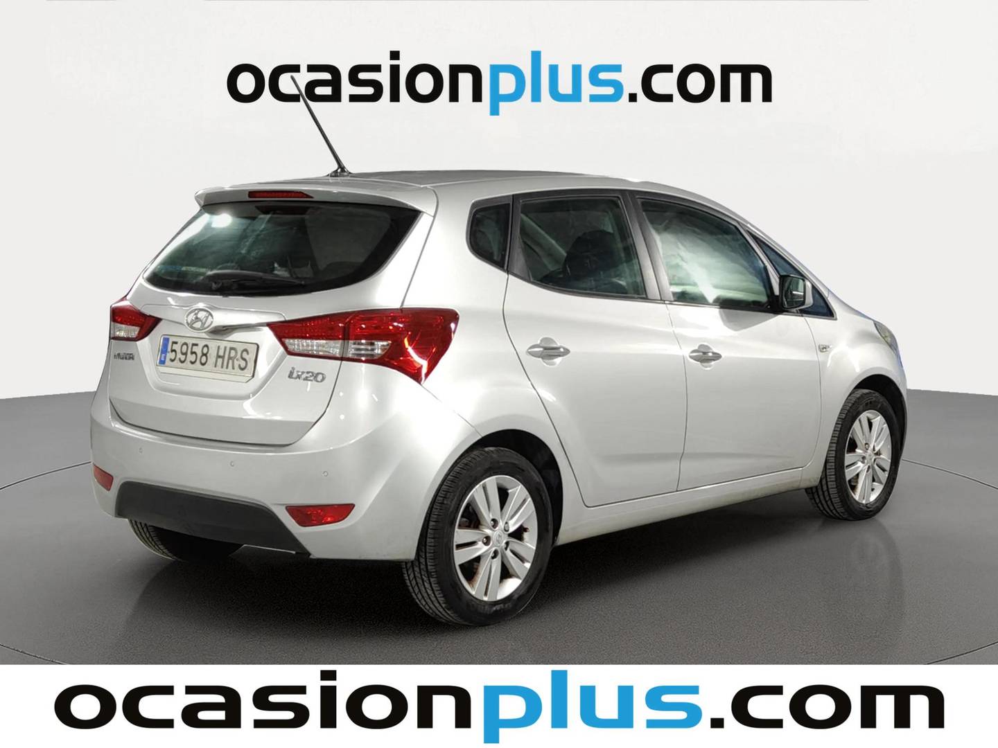 Foto trasera Hyundai ix20 Hyundai ix20 1.4 MPI Comfort (90 CV) derecha