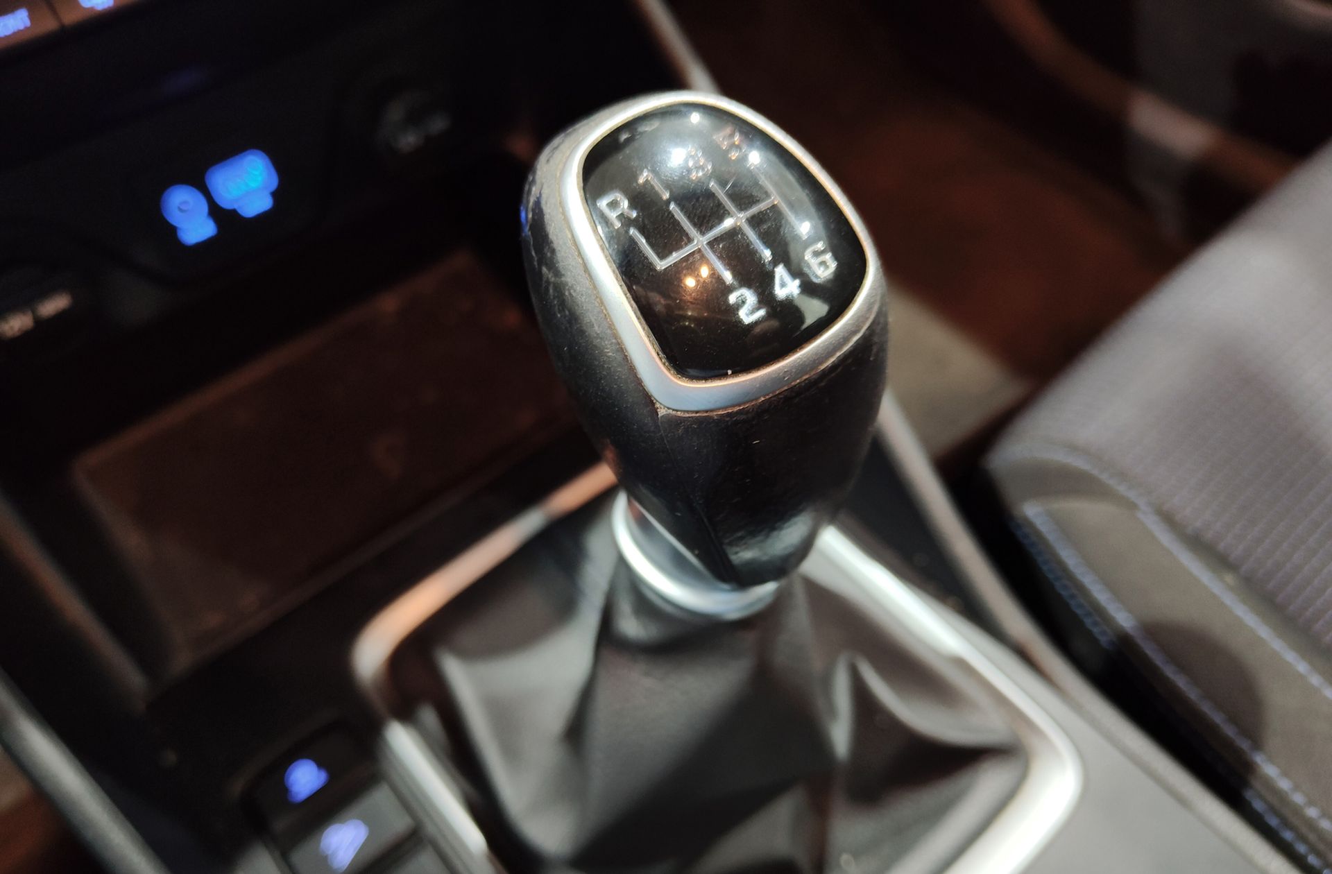 Hyundai Tucson 1.6 GDI BlueDrive Klass 4x2 - foto 5