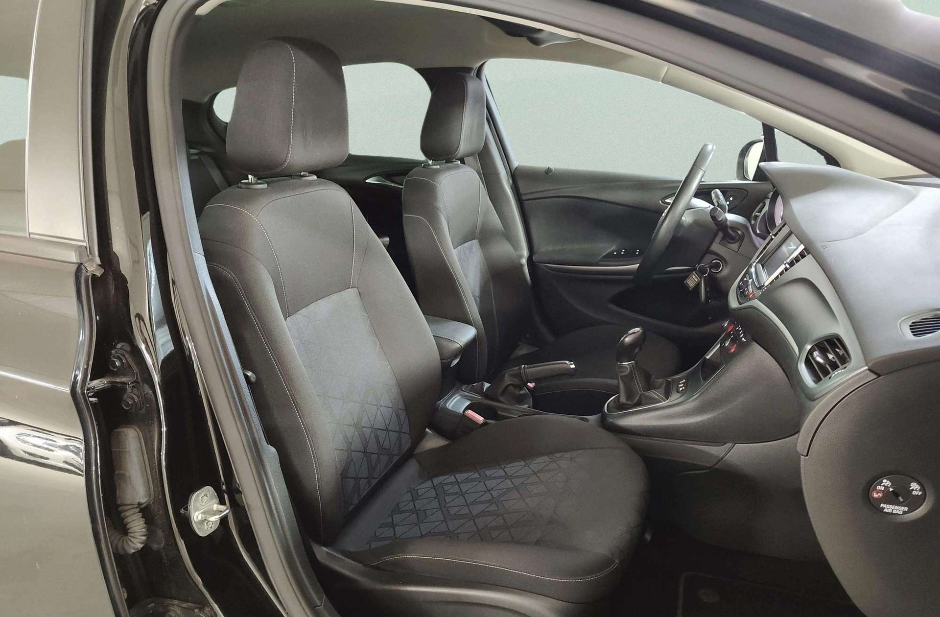 Opel Astra 1.6 CDTI 120 Aniversario - foto 18