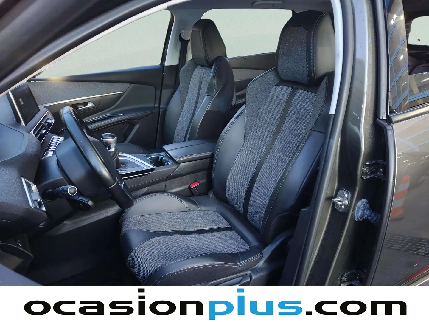 Foto Peugeot 5008 Peugeot 5008 BlueHDi 130 S&S Allure (130 CV) 7 Plazas