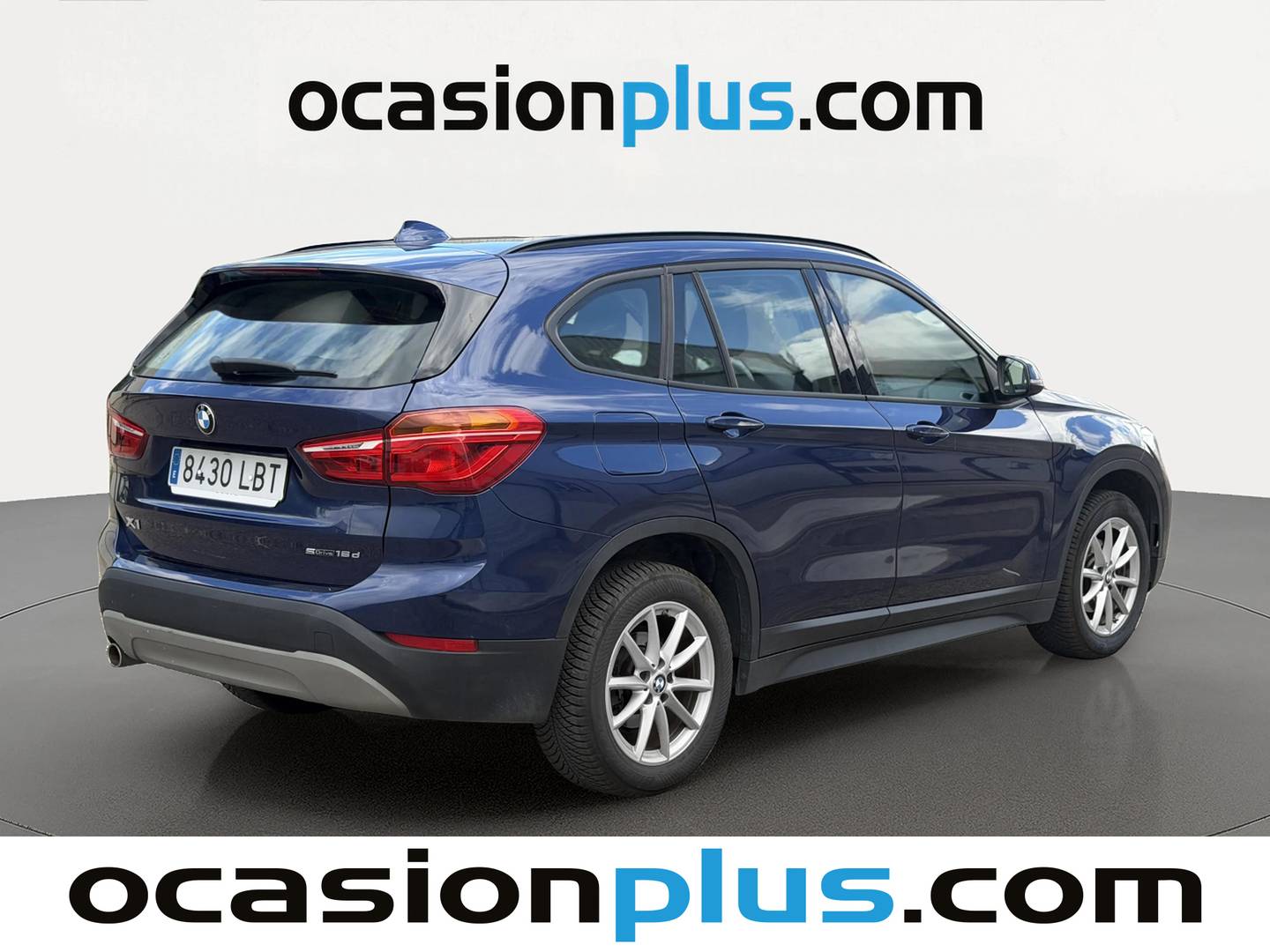 Foto trasera BMW X1 BMW X1 sDrive16d (116 CV) derecha
