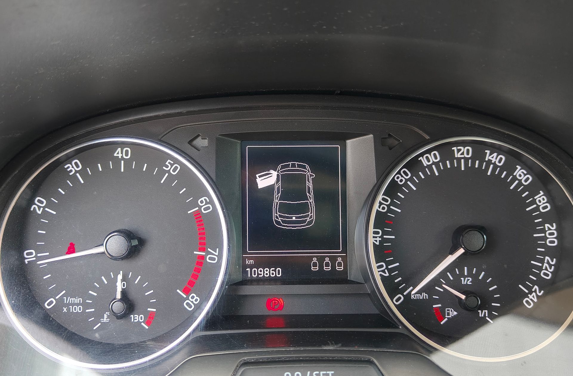 Škoda Fabia 1.0 MPI Like - foto 20