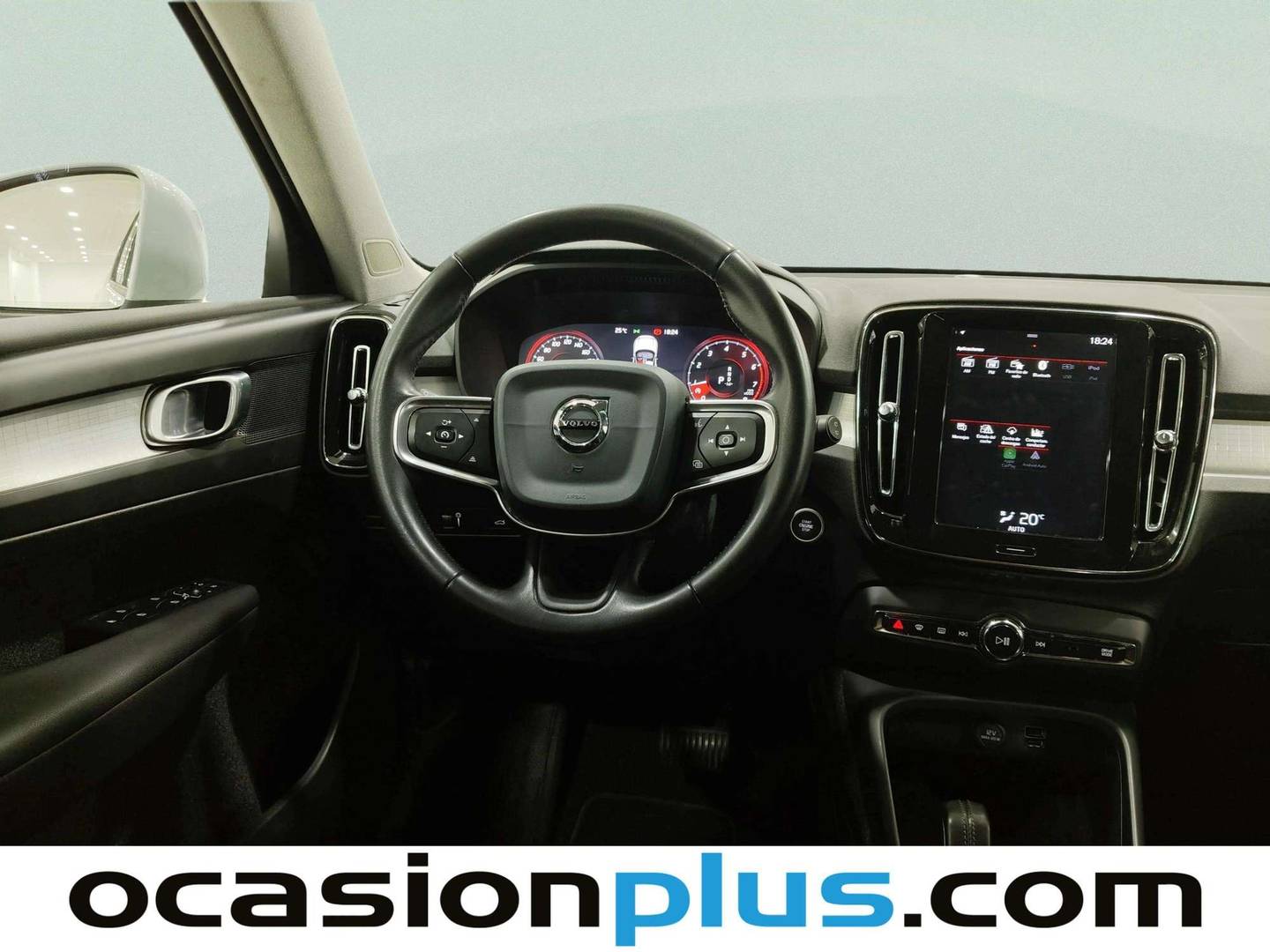 Volvo XC40 Volvo XC40 T3 Momentum Pro Auto (163 CV) seminuevo