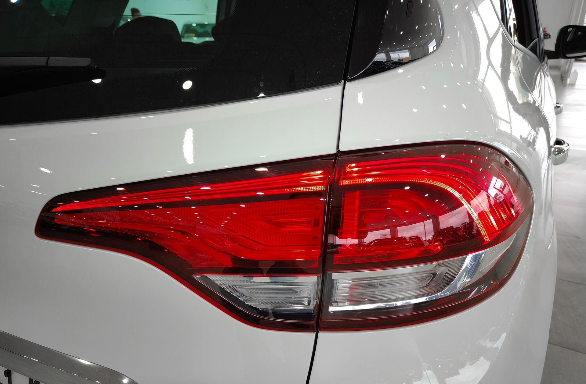 Renault Scénic Zen TCe GPF - foto 19