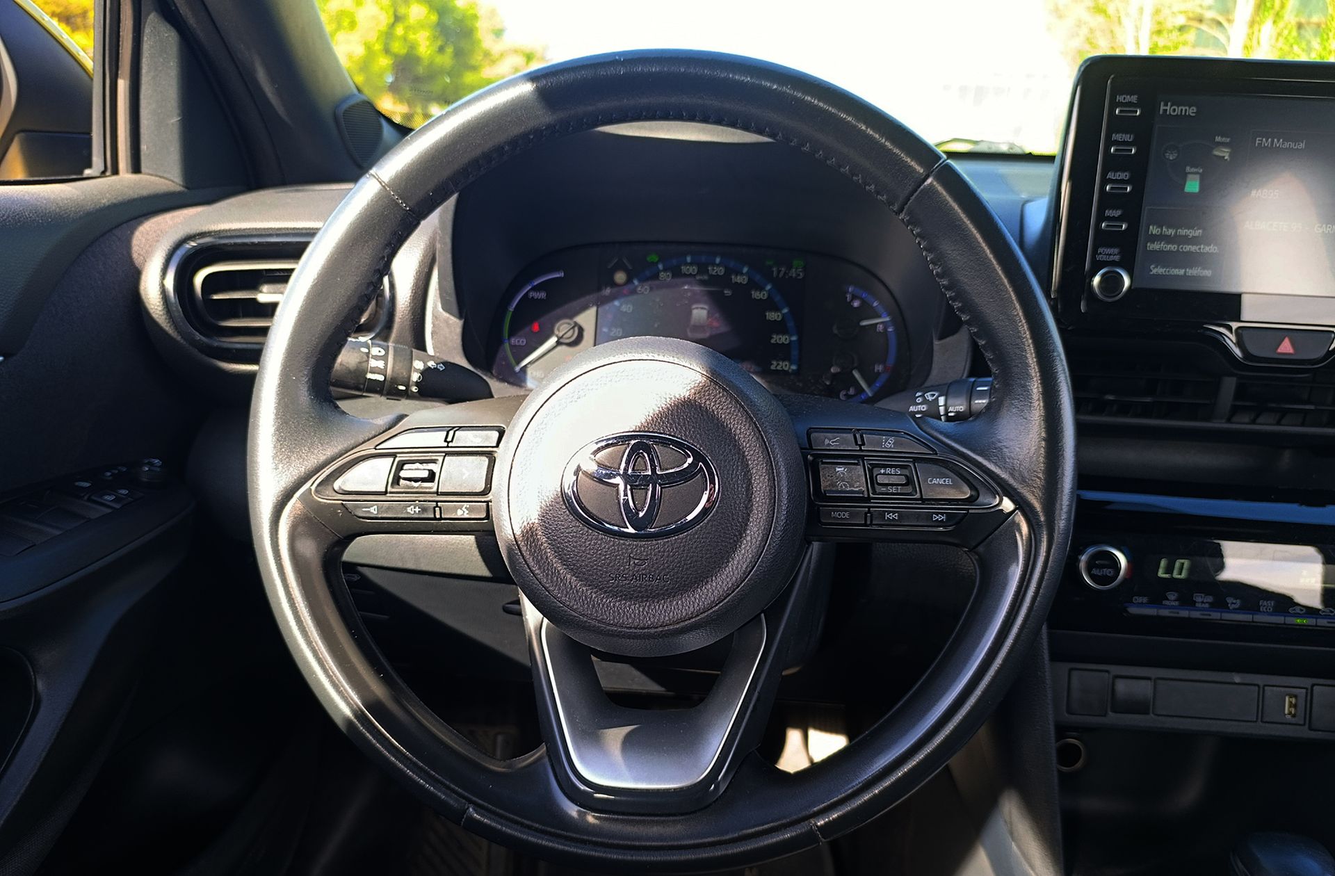 Toyota Yaris Cross 120H Active Tech Pack Confort - foto 21