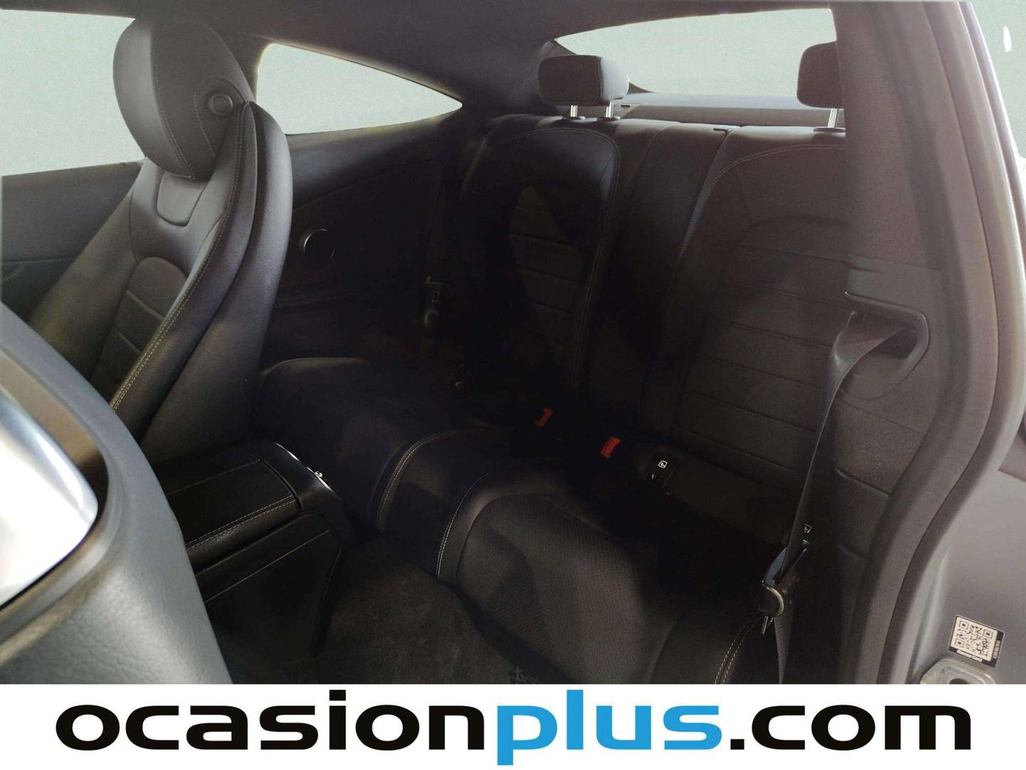 Foto asientos traseros Mercedes Clase C Mercedes Clase C Coupe 300 (258 CV) Pack AMG