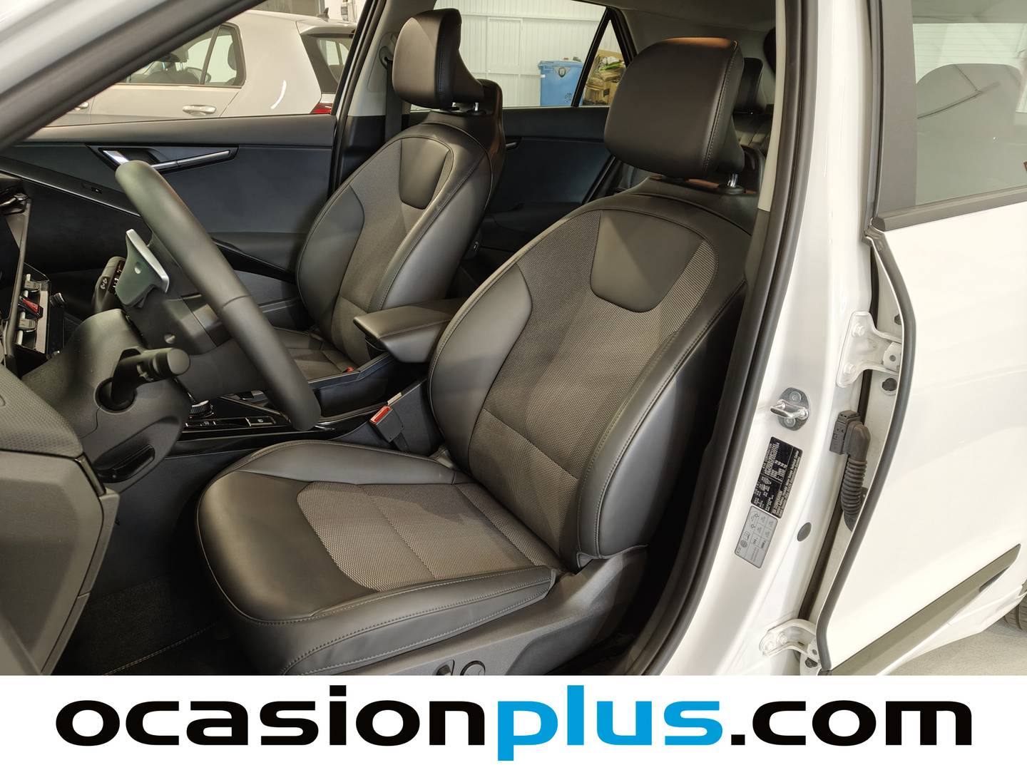 Foto KIA Niro Kia Niro 1.6 GDi HEV Drive (129 CV)