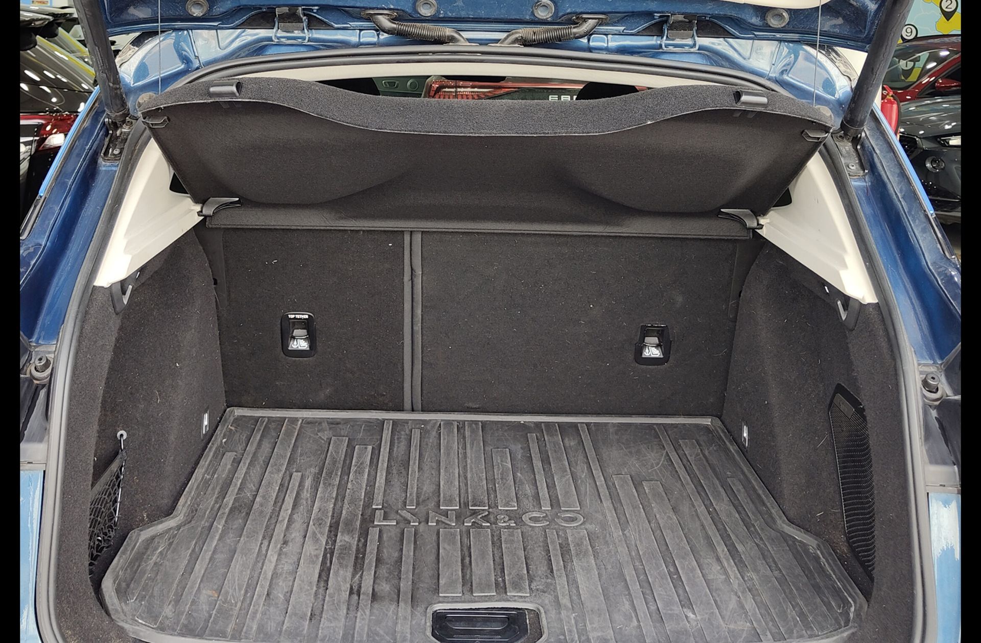 Lynk & Co 01 1.5 PHEV - foto 18
