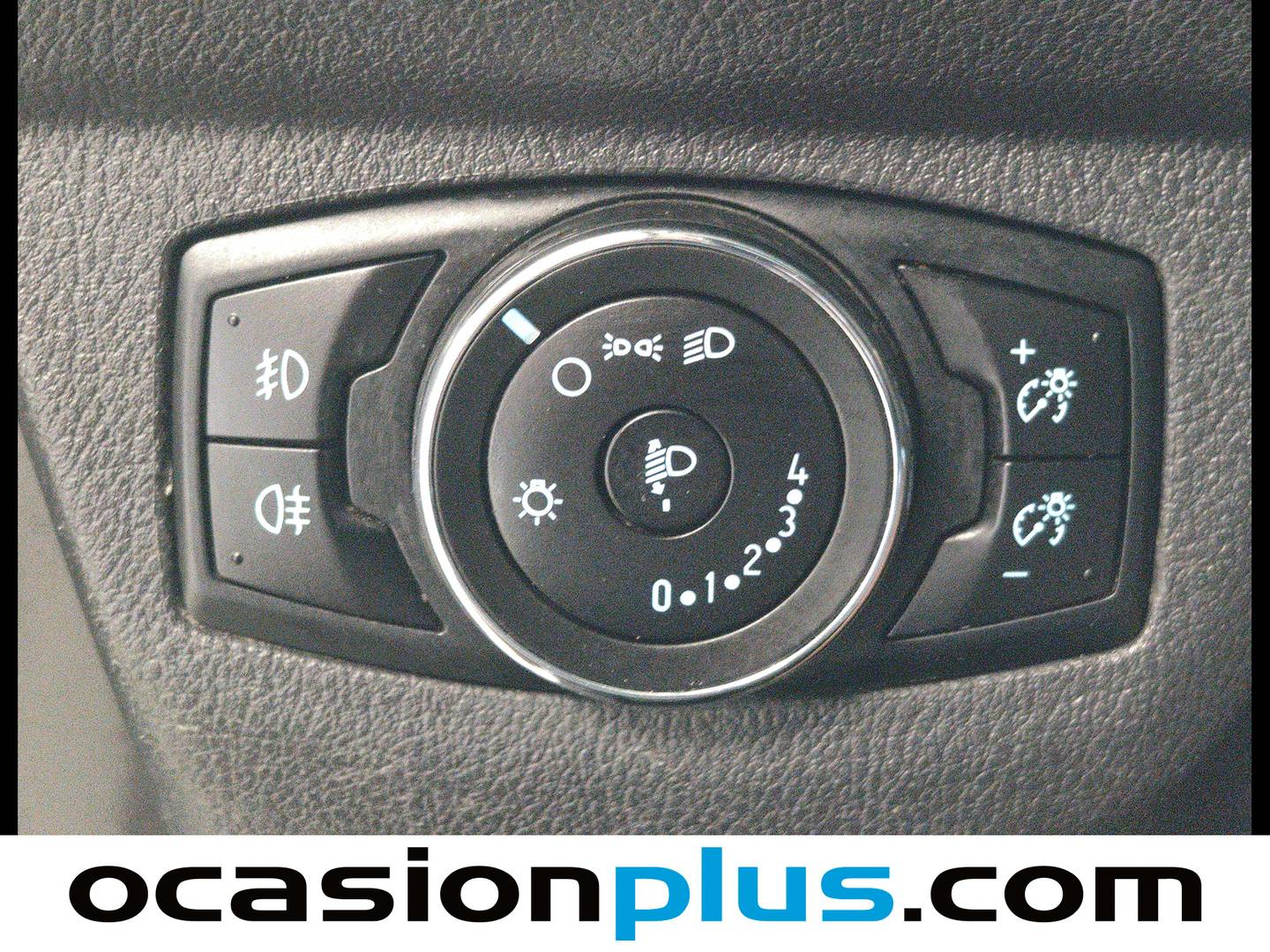 Extras y acabados del Ford Transit Courier Ford Transit Courier Kombi 1.0 EcoBoost Trend (100 CV)